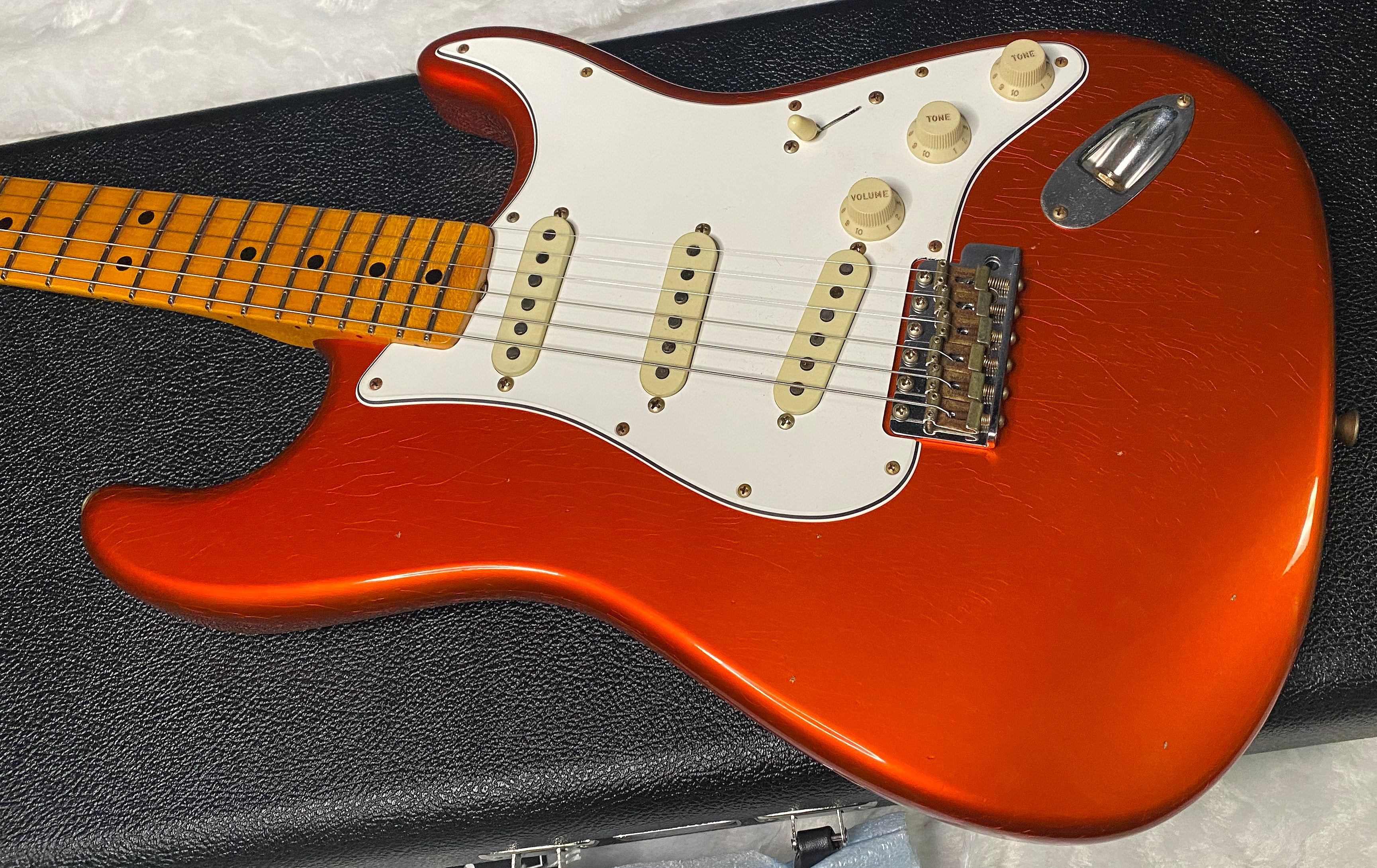NEW! Fender Custom Shop Special Run '69 Stratocaster Journeyman Relic - Handwound P/U's - Aged Candy Tangerine - Reverse Headstock - 8lbs - Authorized Dealer - SUPER RARE! G07475