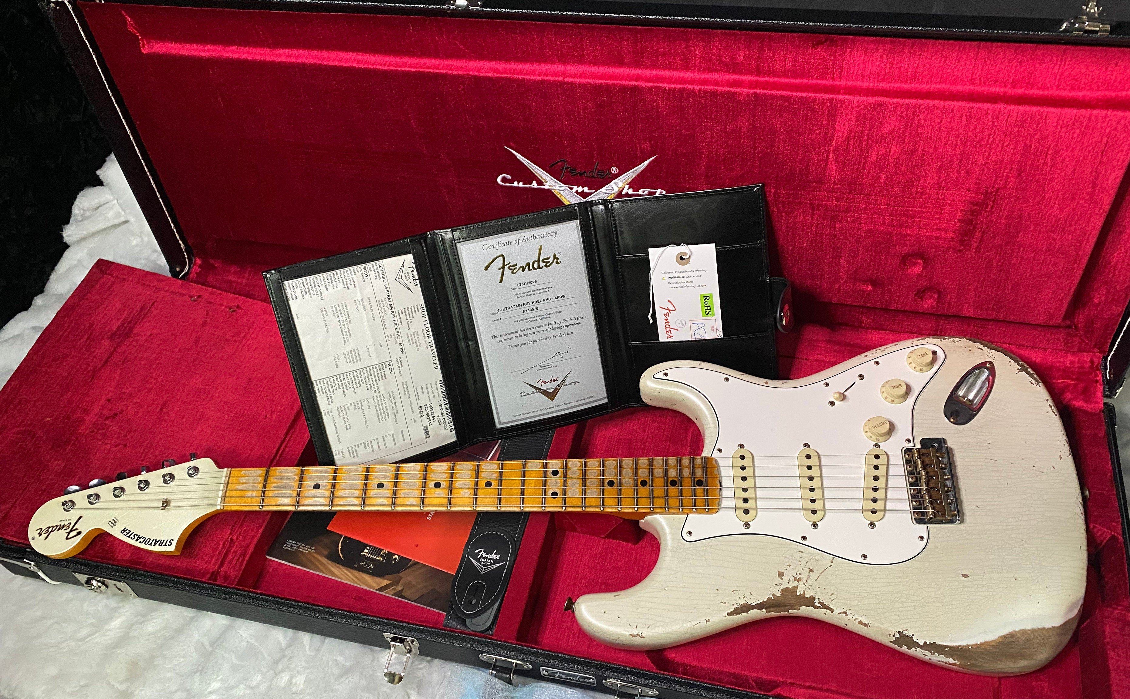 NEW! Fender Custom Shop Special Run '69 Stratocaster Heavy Relic - Handwound P/U's - Aged Frost White Pearl - Reverse Headstock - 8.2lbs - Authorized Dealer - SUPER RARE! G07468