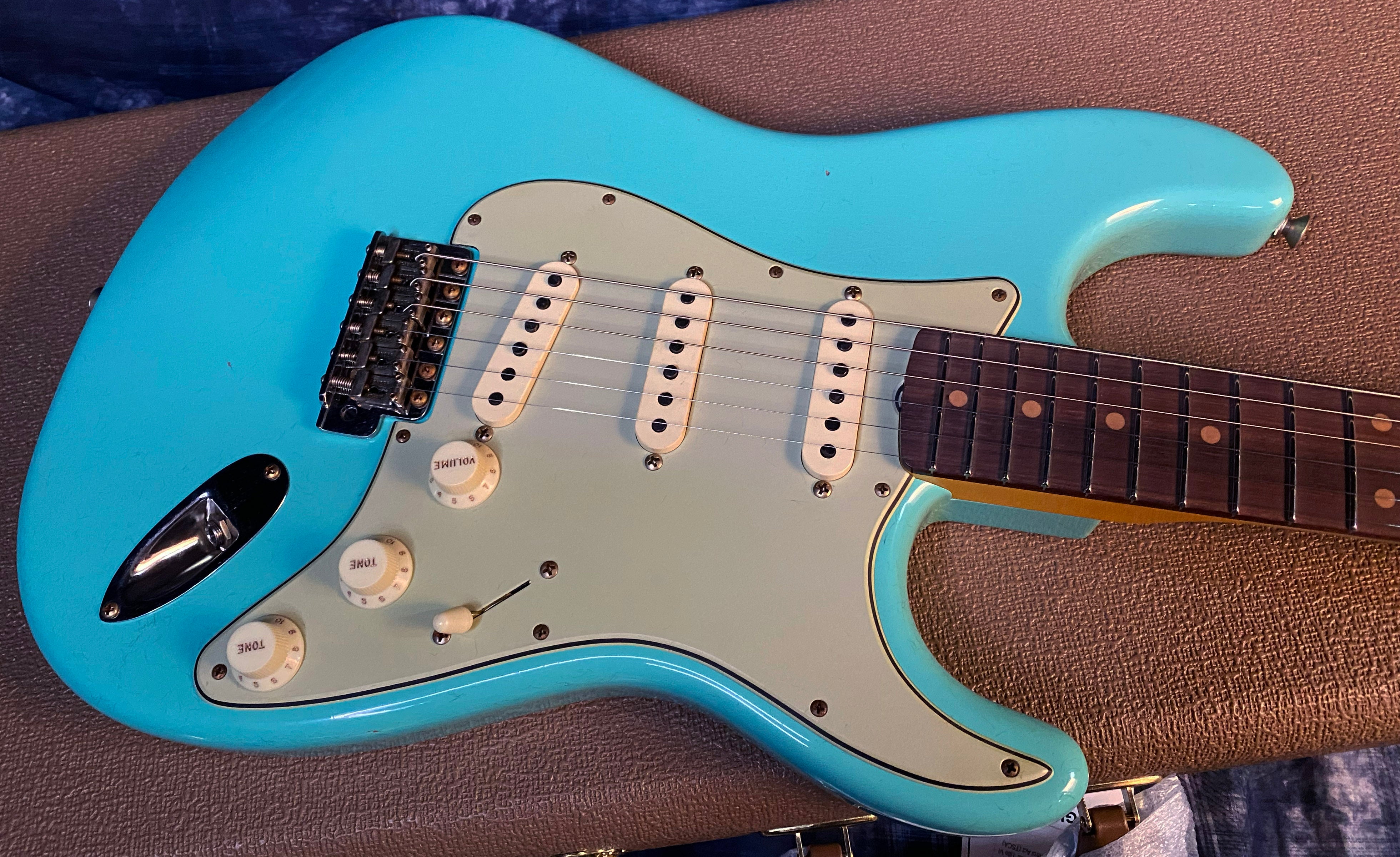 NEW ! 2025 Fender Custom Shop 1959 Limited Edition Stratocaster Journeyman – Super Faded Seafoam Green - Authorized Dealer - 7.75 lbs - G04504