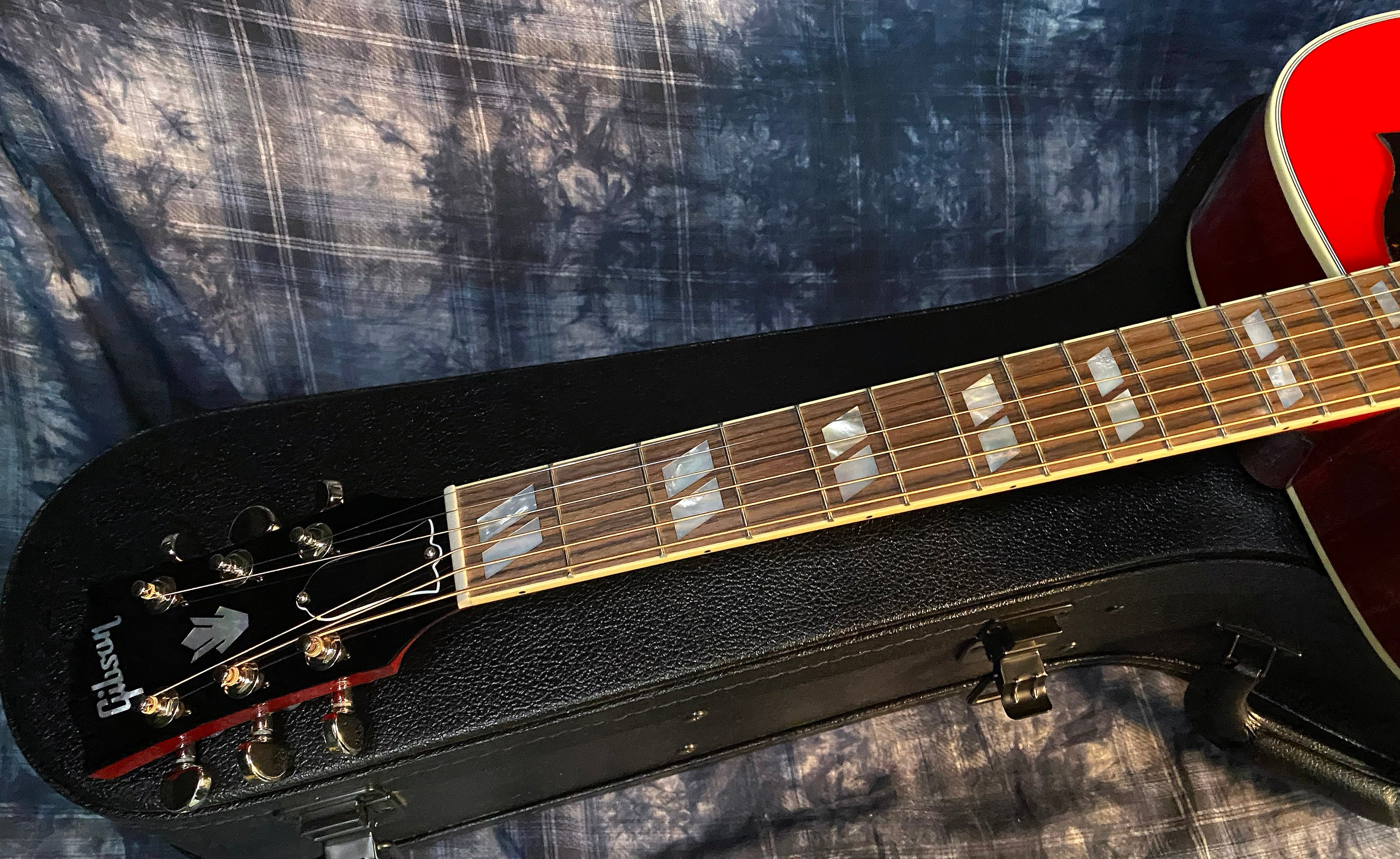 NEW! 2024 Gibson Hummingbird Standard Vintage Cherry Sunburst - Authorized Dealer - Warranty - 4.95lbs - G04359