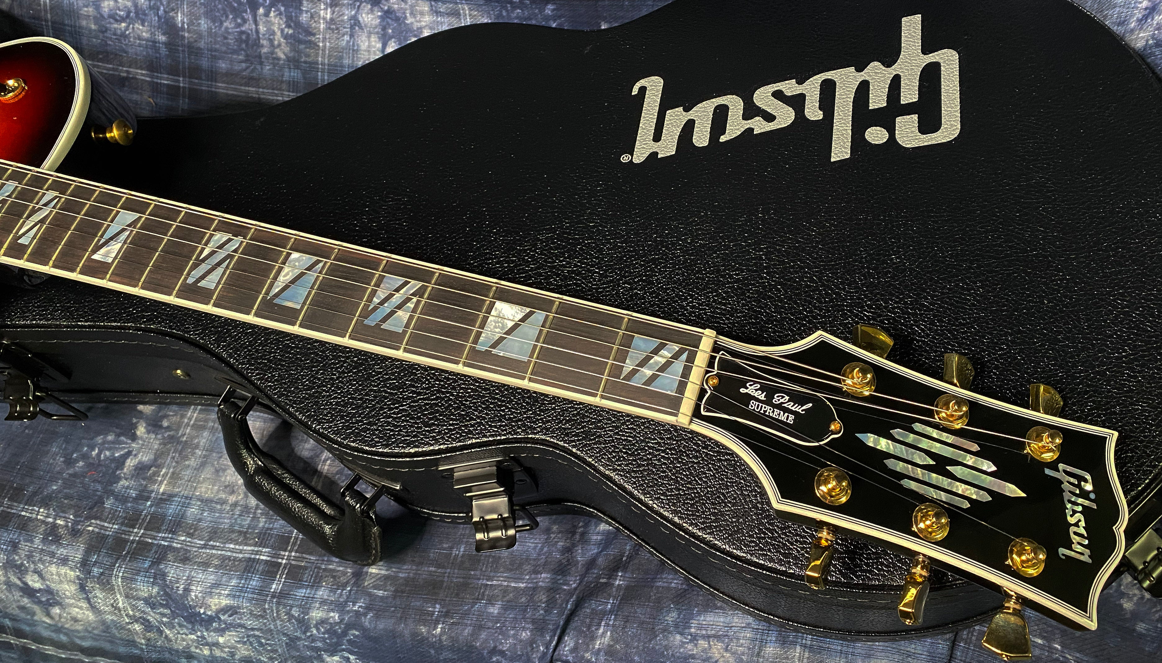 BRAND NEW ! 2024 Gibson Les Paul Supreme - Fireburst - Authorized Dealer - 8 lbs - G03804