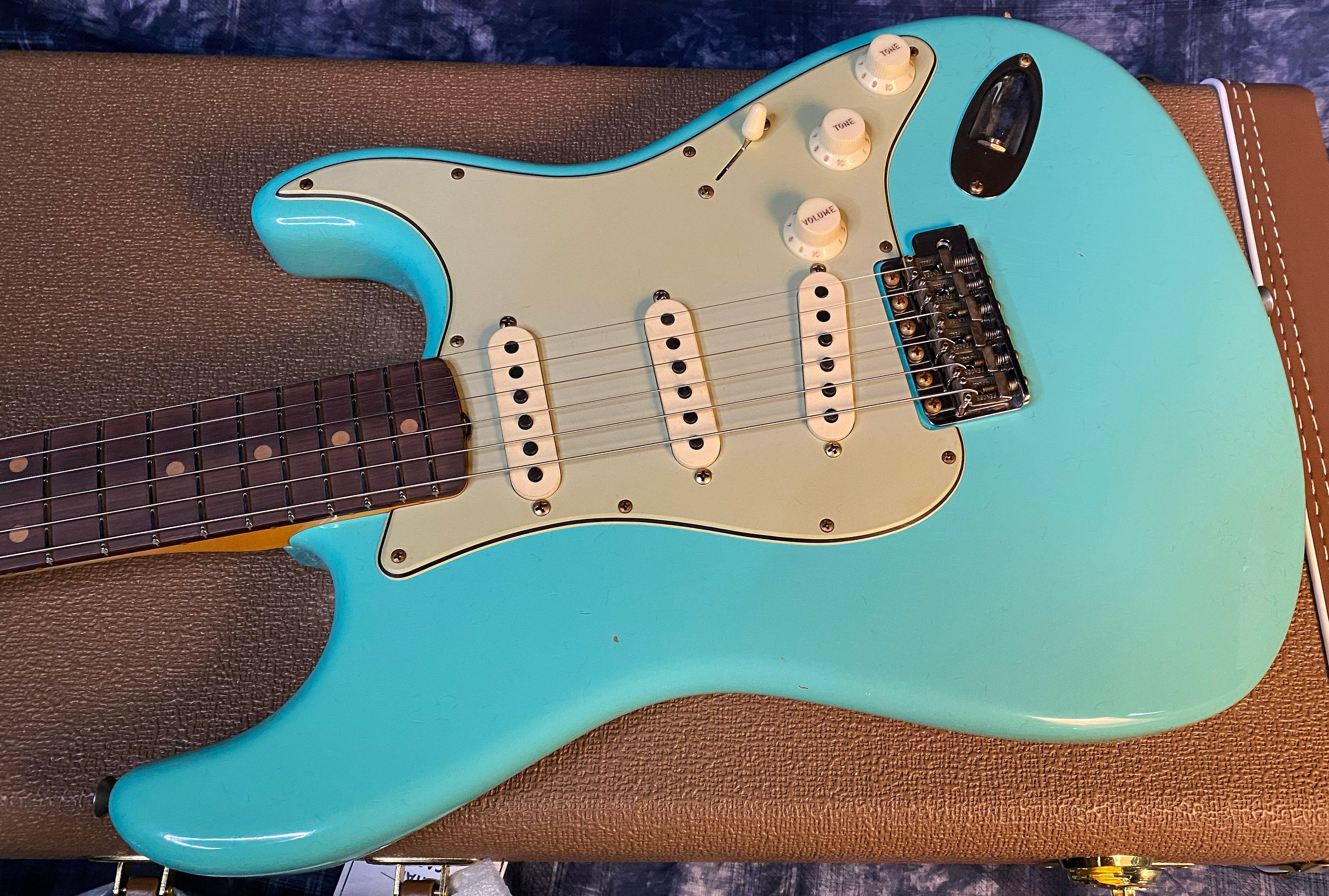 NEW ! 2025 Fender Custom Shop 1959 Limited Edition Stratocaster Journeyman – Super Faded Seafoam Green - Authorized Dealer - 7.75 lbs - G04504