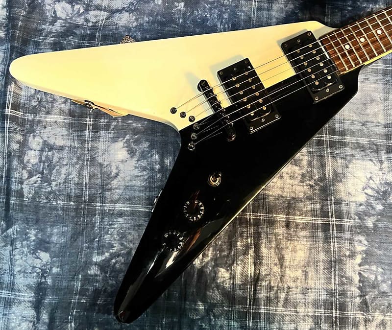 Dean Michael Schenker Flying V Mini - 5.8 Lbs.