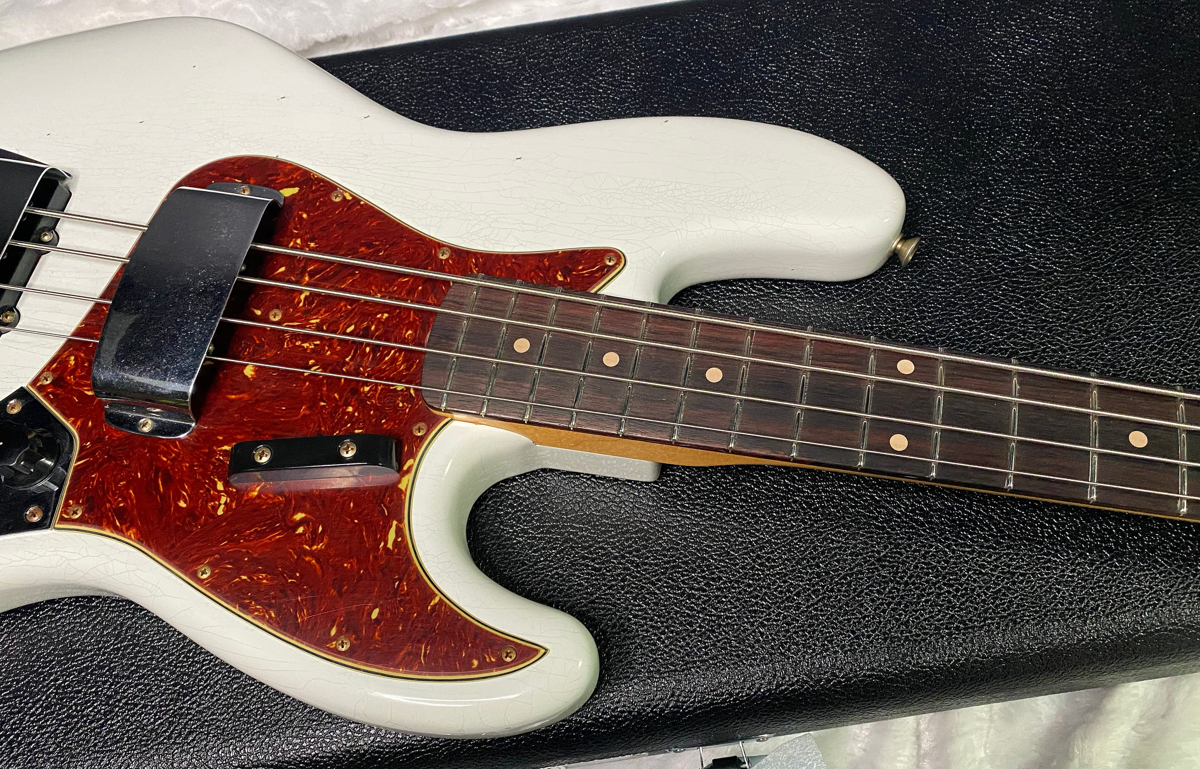 NEW! Fender Custom Shop 64 Jazz Bass Relic - Olympic White Finish - Only 9 lbs - Authorized Dealer - G07480