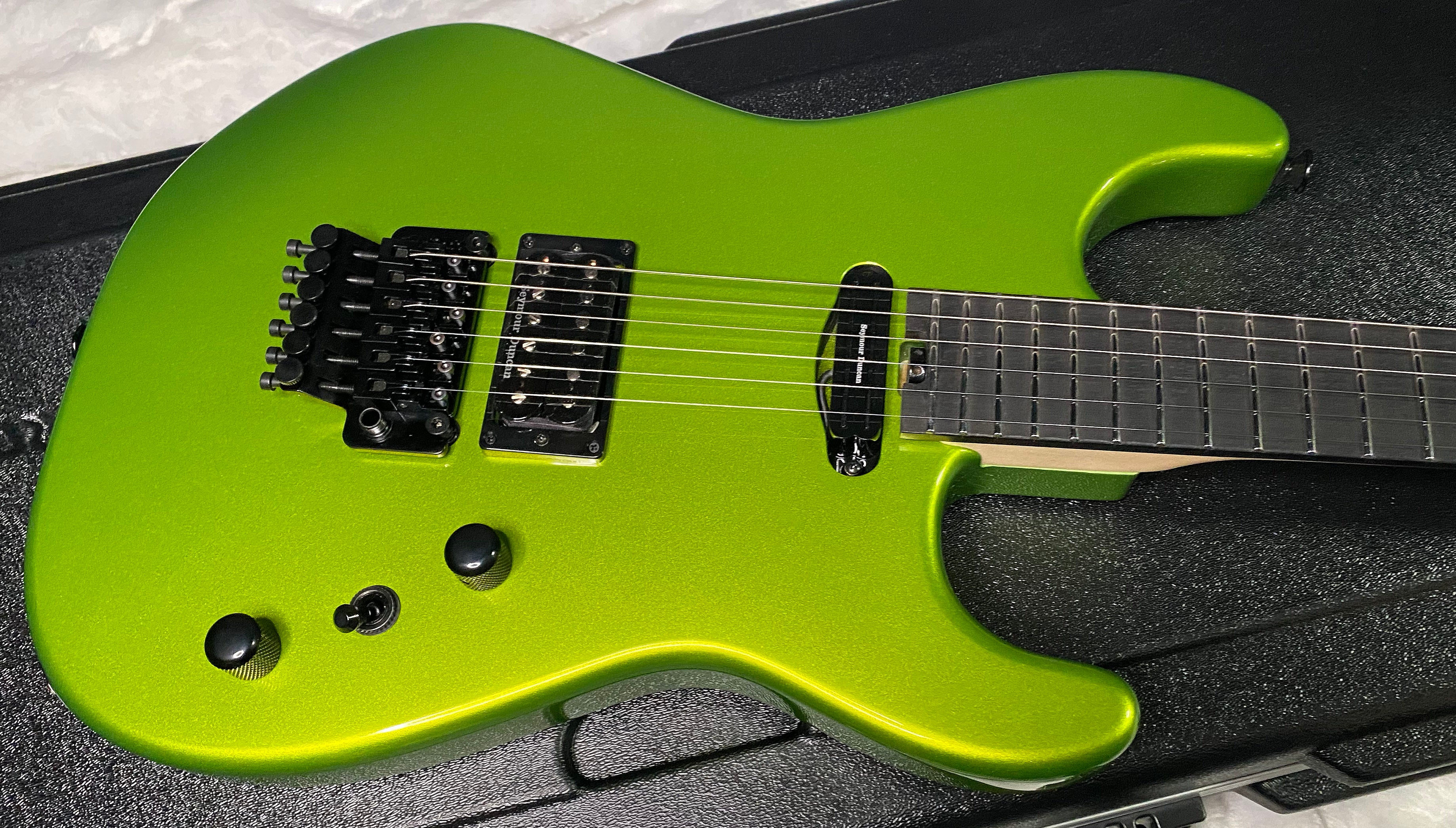 NEW ! Charvel USA Custom Shop Limited Edition San Dimas HS - Lime Green Metallic Finish - Authorized Dealer - G07484