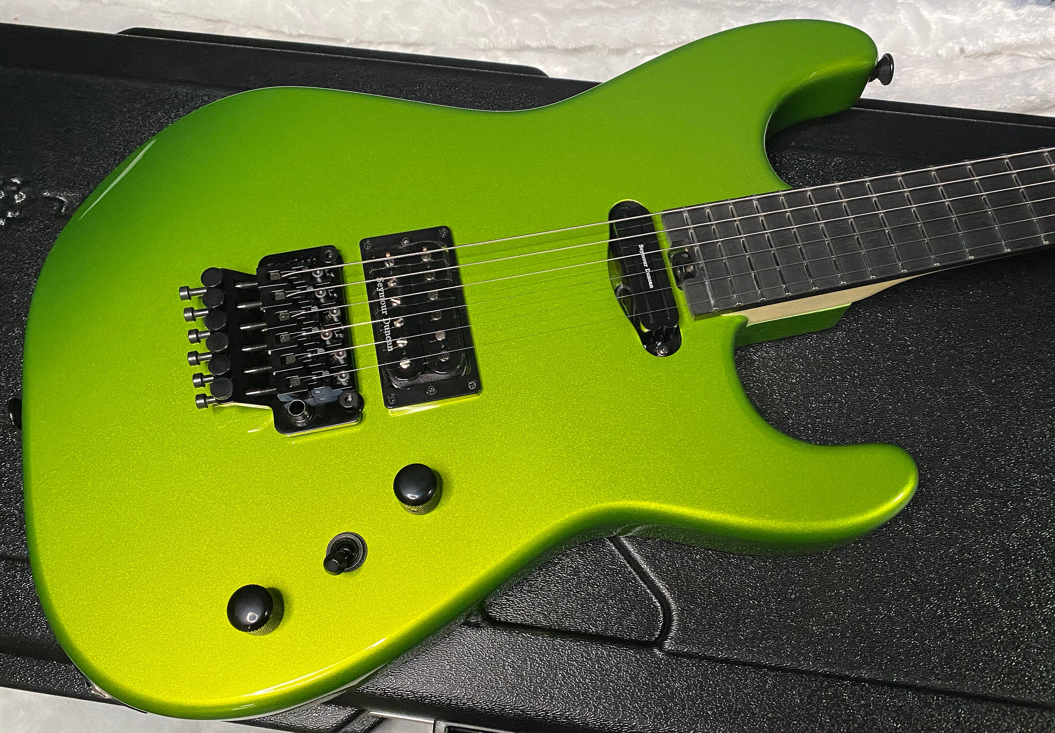 NEW ! Charvel USA Custom Shop Limited Edition San Dimas HS - Lime Green Metallic Finish - Authorized Dealer - G07484
