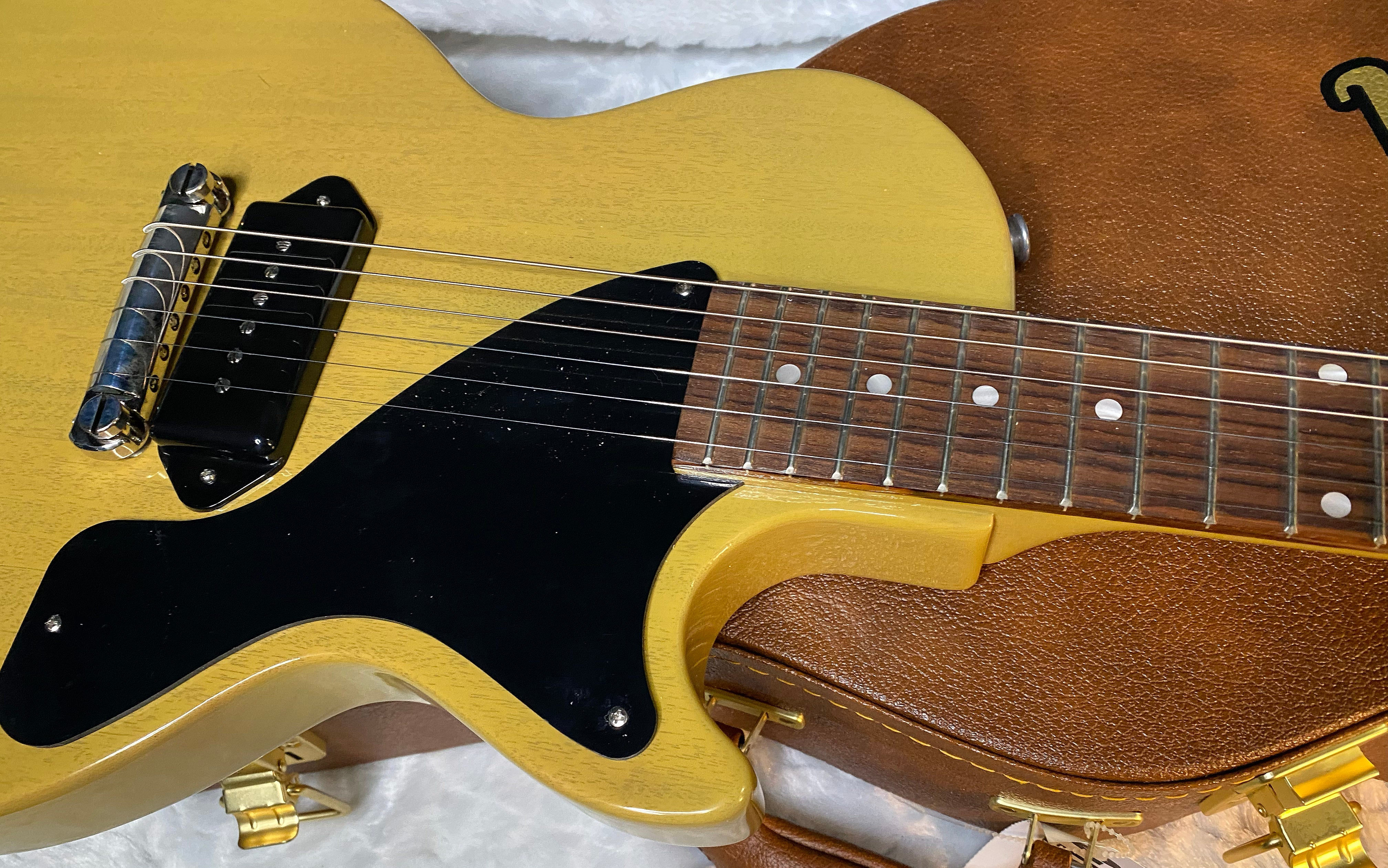 NEW! Gibson Les Paul Junior - TV Yellow - Authorized Dealer - 8.4 lbs - G05966