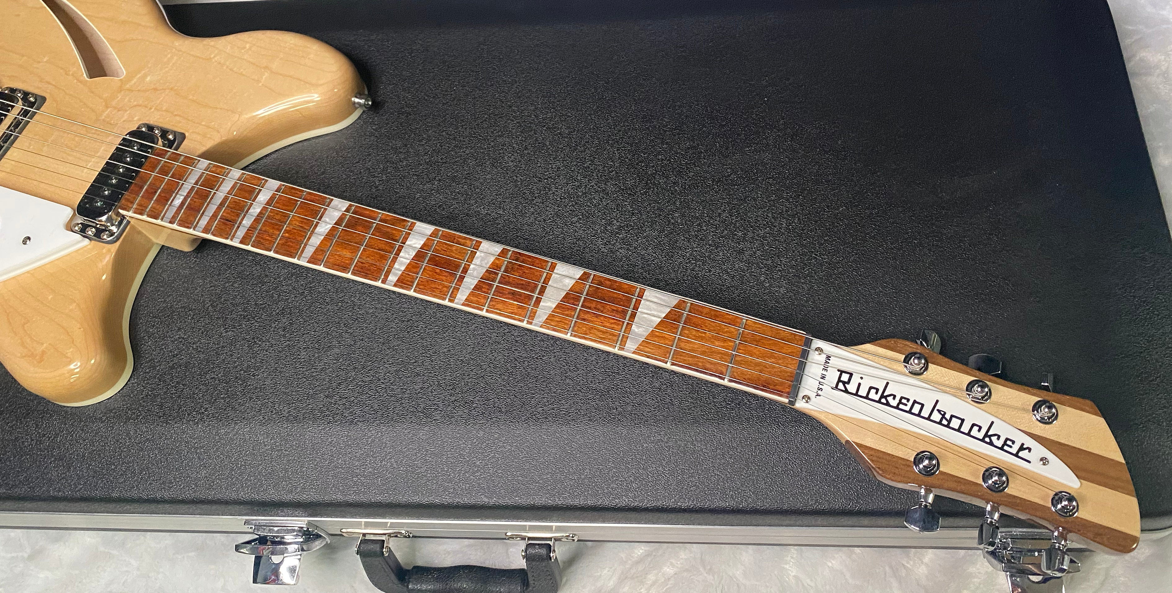 NEW! Rickenbacker 360 Maple Glo MG - Authorized Dealer - Only 7.6 lbs - G07498