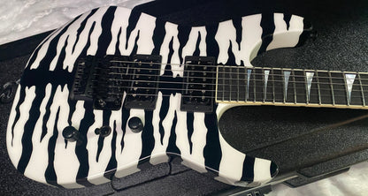 NEW ! Jackson Custom Shop SL2 Soloist Floyd Rose - Super RARE White Bengal Tiger Finish - Authorized Dealer - 8.2lbs - G07497