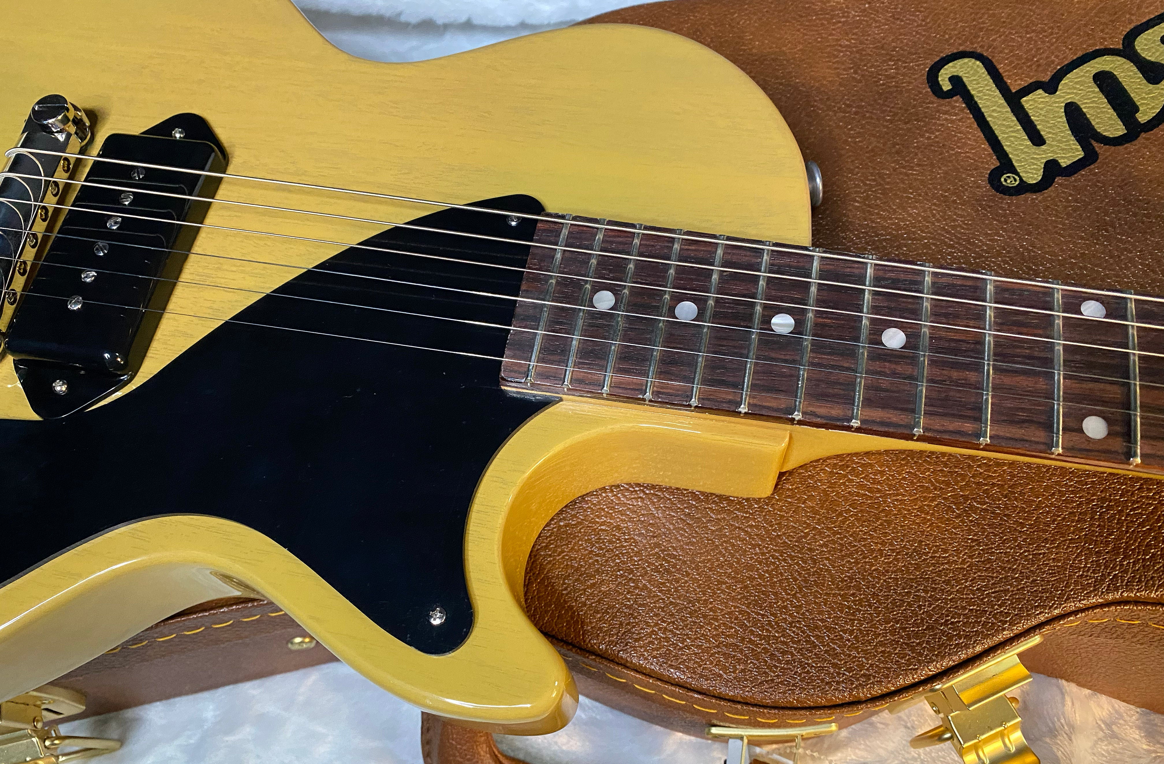 NEW! Gibson Les Paul Junior - TV Yellow - Authorized Dealer - 6.85 lbs - G06017