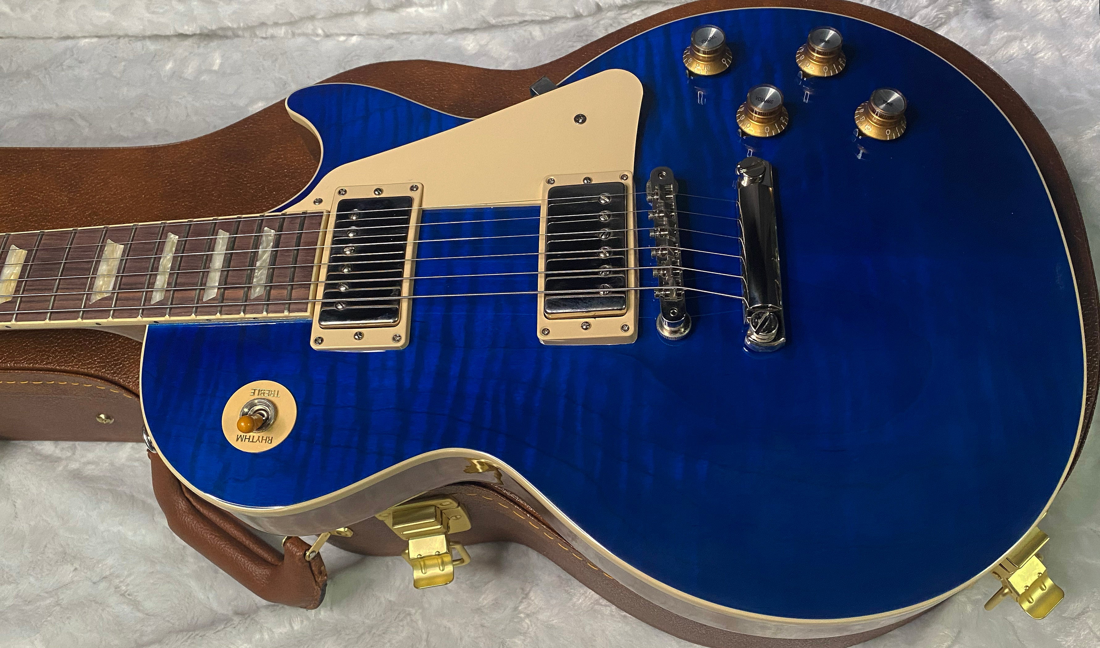 NEW ! Gibson Les Paul Standard '60s - AAA Flame - Viper Blue - Limited Edition - Only 8.8lbs - Authorized Dealer - G07501