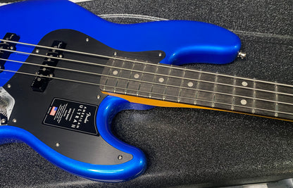 NEW ! Fender American Ultra II Jazz Bass - Noble Blue - 9.3lbs - Authorized Dealer - G07495