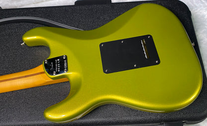 NEW! Fender American Ultra II Stratocaster - Maple Fingerboard - Solar Flare - 8.5lbs - Authorized Dealer - G07490