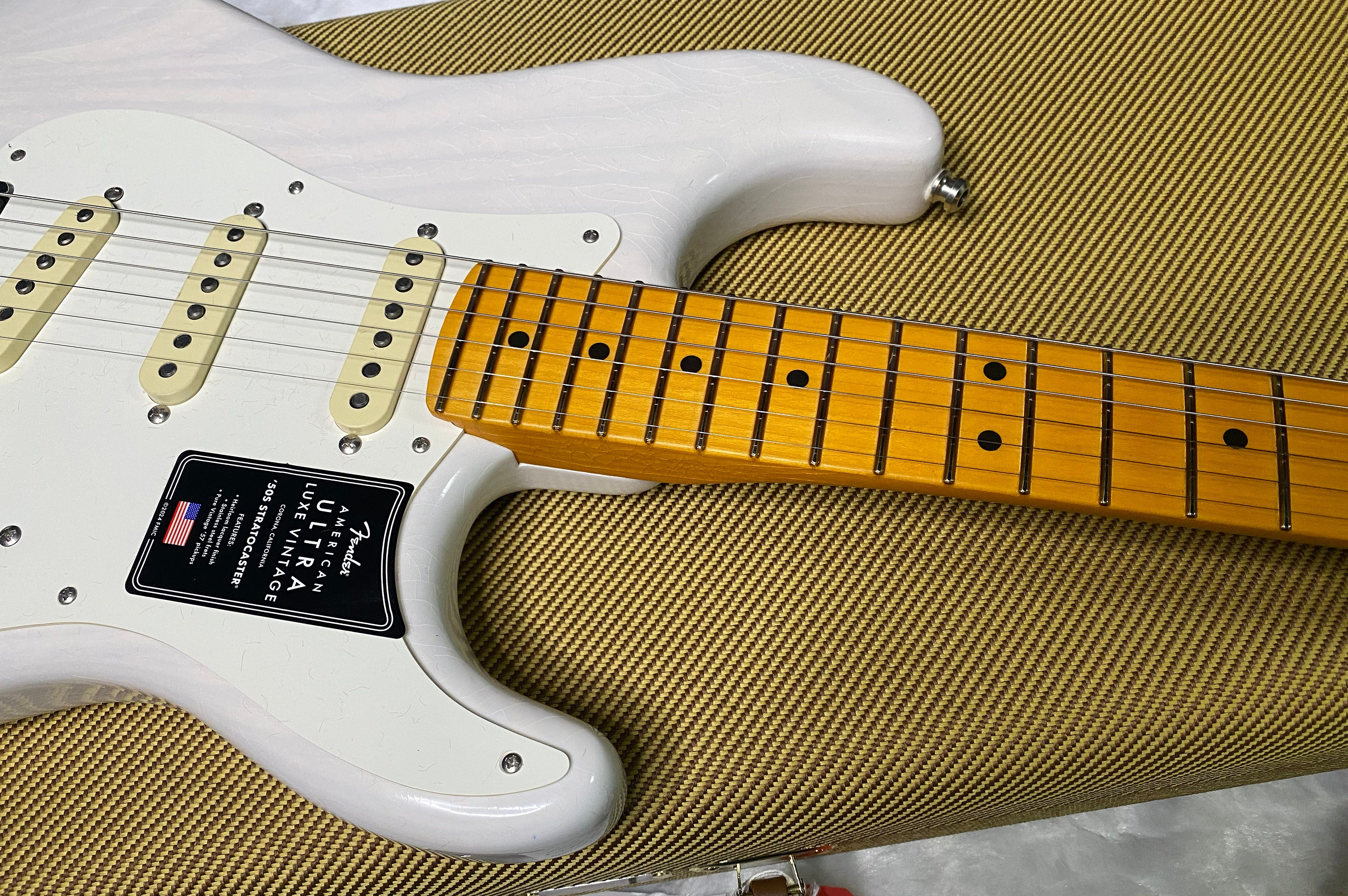 NEW ! Fender American Ultra Luxe Vintage '50s Stratocaster - White Blonde - Authorized Dealer - 7.9lbs - G07487