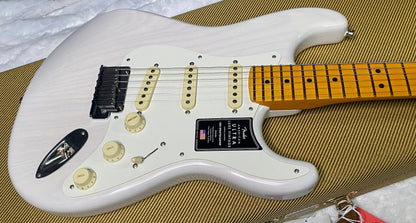 NEW ! Fender American Ultra Luxe Vintage '50s Stratocaster - White Blonde - Authorized Dealer - 7.9lbs - G07487