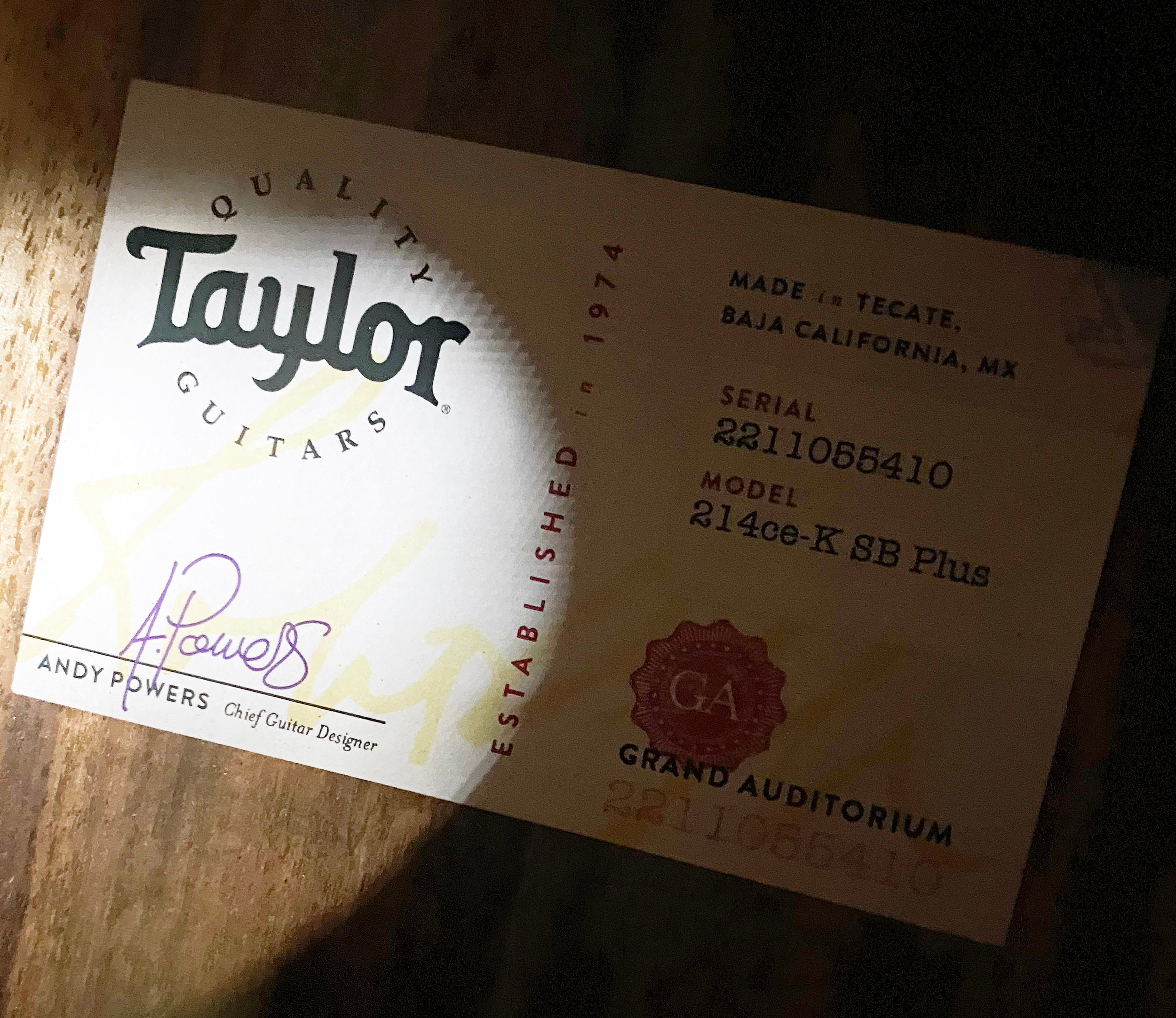 Taylor 214ce-K SB Plus Acoustic-electric Guitar - Shaded Edgeburst Finish - 4.6lbs - Authorized Dealer - G06050