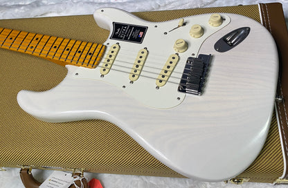 NEW ! Fender American Ultra Luxe Vintage '50s Stratocaster - White Blonde - Authorized Dealer - 7.9lbs - G07487