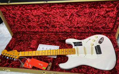 NEW ! Fender American Ultra Luxe Vintage '50s Stratocaster - White Blonde - Authorized Dealer - 7.9lbs - G07487