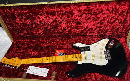 NEW ! Fender American Vintage II 1957 Stratocaster - Maple Fingerboard - Black - 7.5lbs - Authorized Dealer - G07485