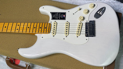 NEW ! Fender American Ultra Luxe Vintage '50s Stratocaster - White Blonde - Authorized Dealer - 7.9lbs - G07494