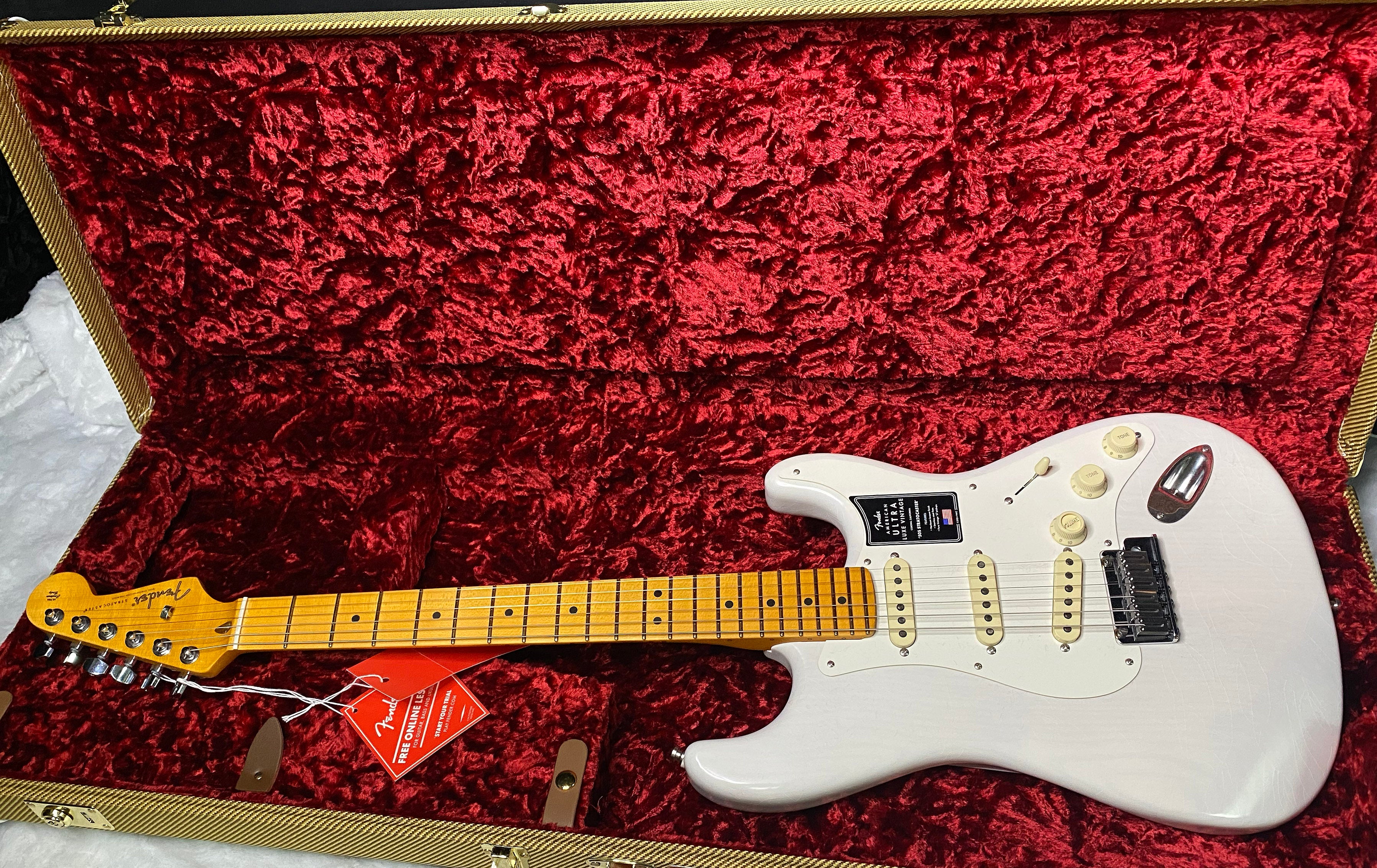 NEW ! Fender American Ultra Luxe Vintage '50s Stratocaster - White Blonde - Authorized Dealer - 7.9lbs - G07494