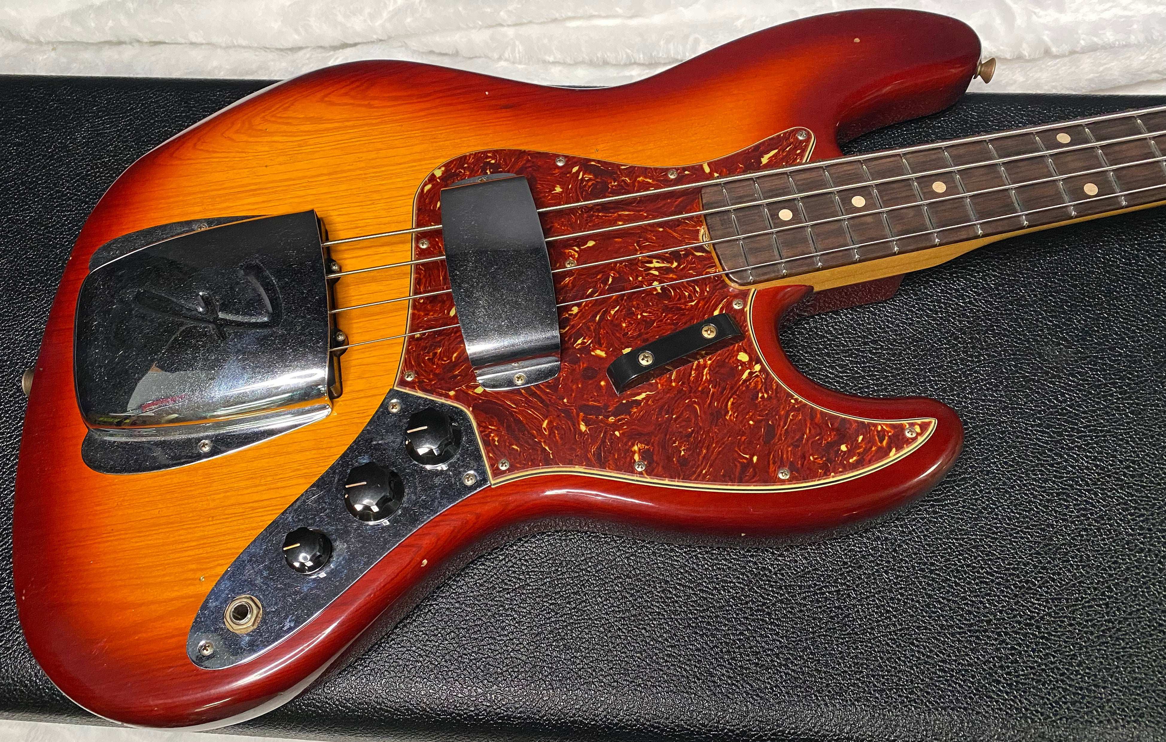 NEW! Fender Custom Shop 64 Jazz Bass Relic - Aged Cherry Sunburst Finish - Ash Body - 9.3 lbs - Authorized Dealer - G07508