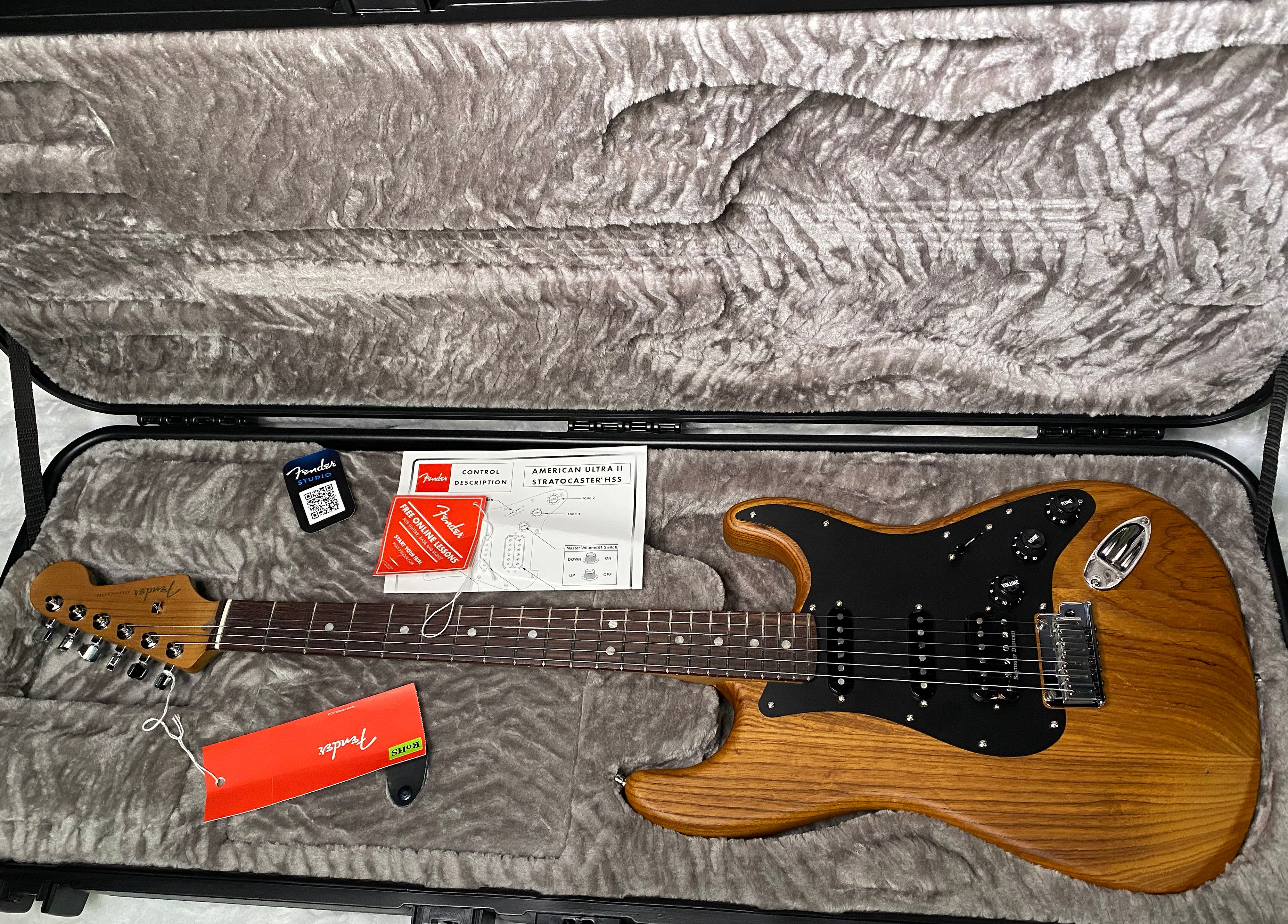 NEW! Fender Limited Edition American Ultra II Stratocaster Roasted Maple Fingerboard - Roasted Ash Body - Natural Finish - Only 7.4lbs - Authorized Dealer - G07509