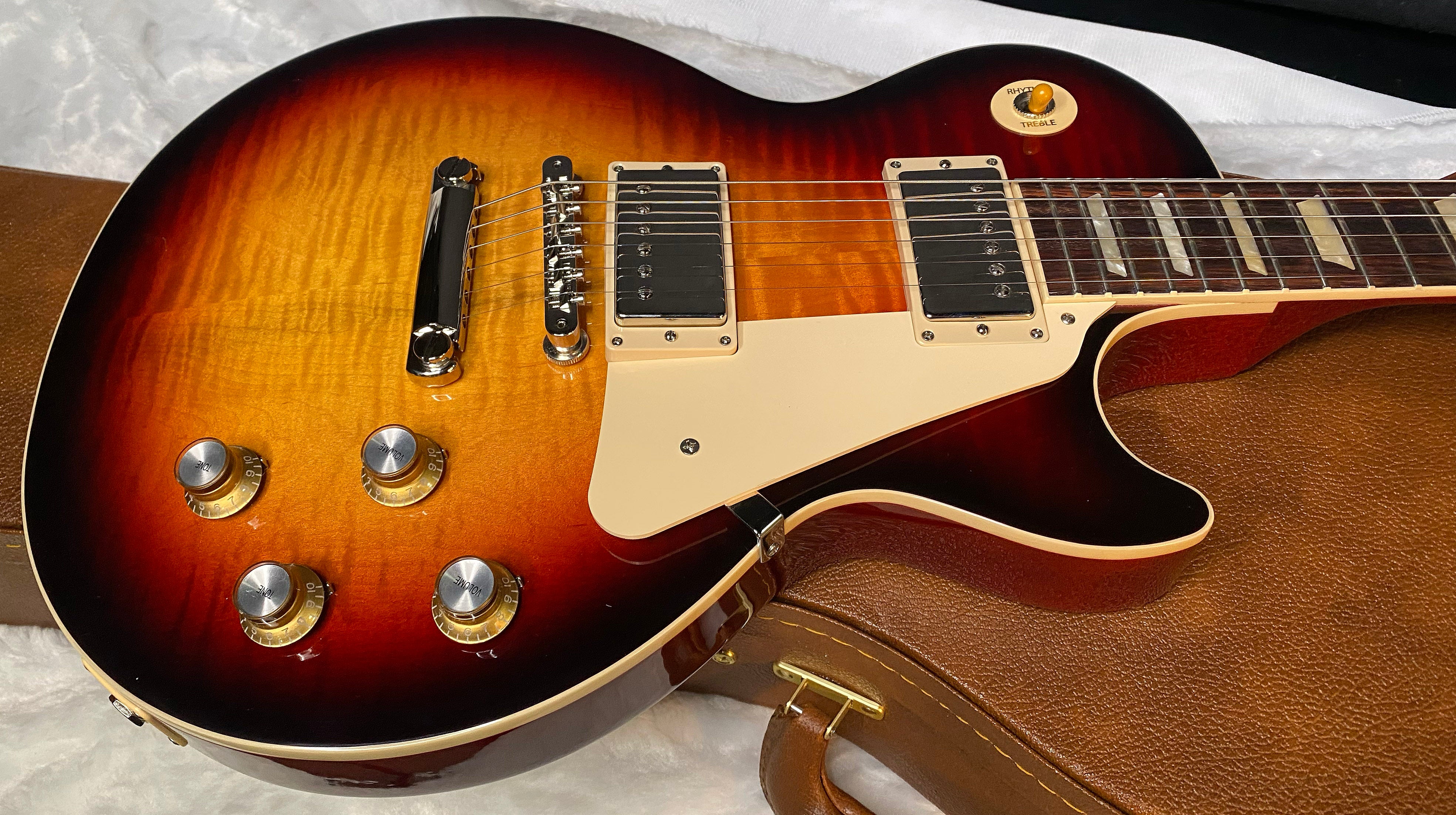 NEW! Gibson Les Paul 60's Standard - TriBurst - Limited Edition - Authorized Dealer - AAA Flame Maple Top - Only 8.7 lbs - G06105