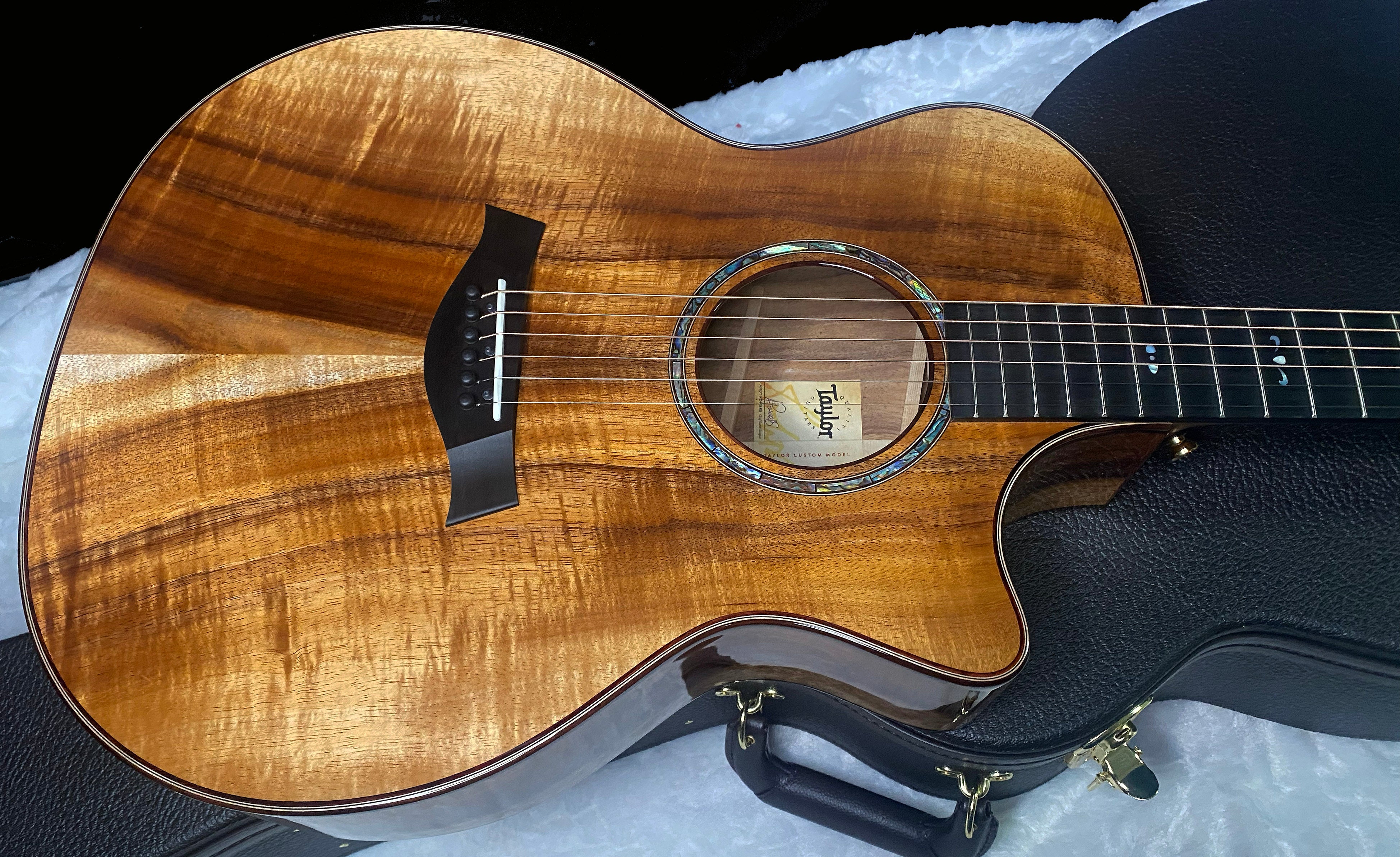 NEW! Taylor Custom 724ce Acoustic-Electric Guitar - Natural Gloss - AAAAA Hand Picked Koa - 4.6lbs - WOW! Authorized Dealer - G07513