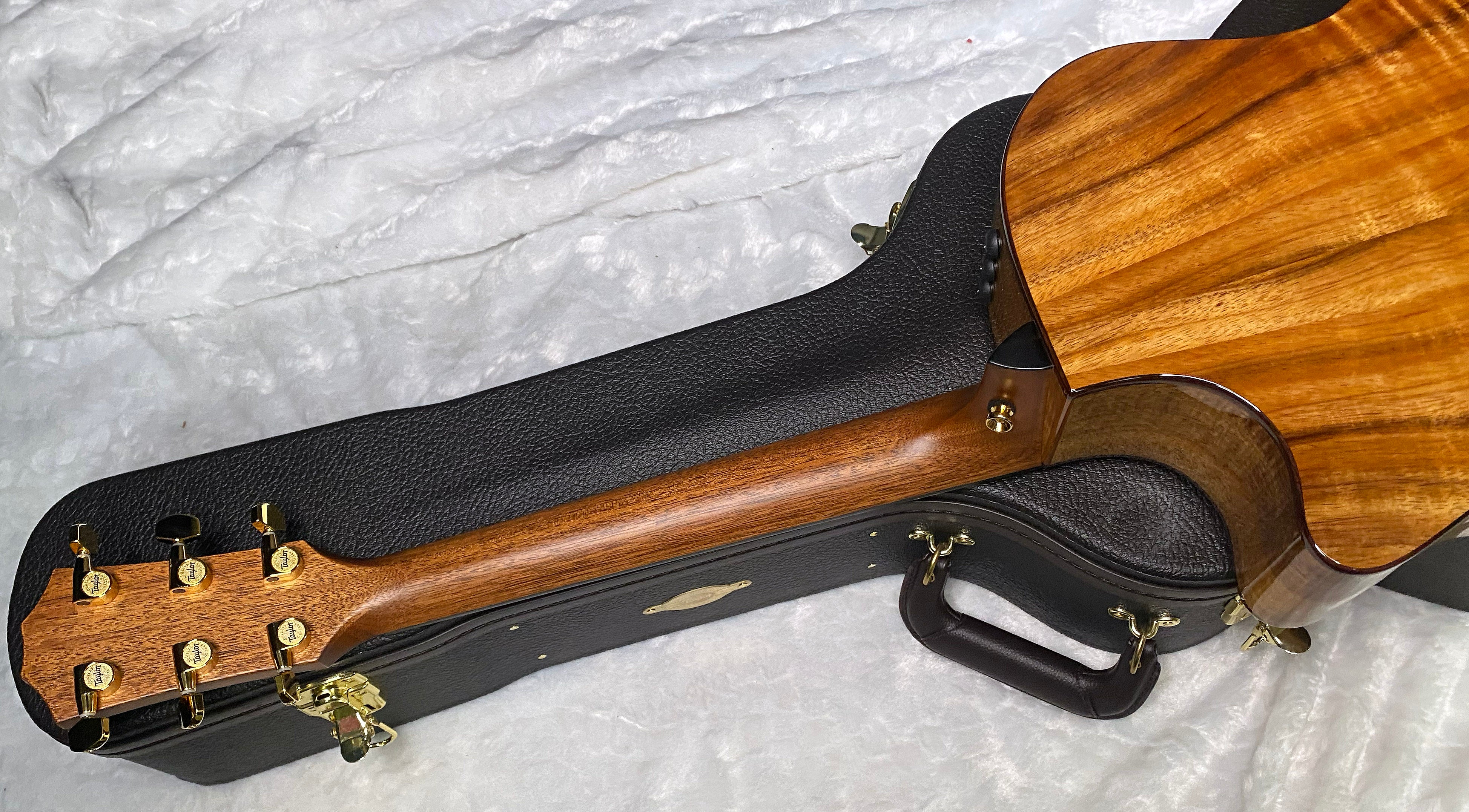 NEW! Taylor Custom 724ce Acoustic-Electric Guitar - Natural Gloss - AAAAA Hand Picked Koa - 4.8lbs - WOW! Authorized Dealer - G07515