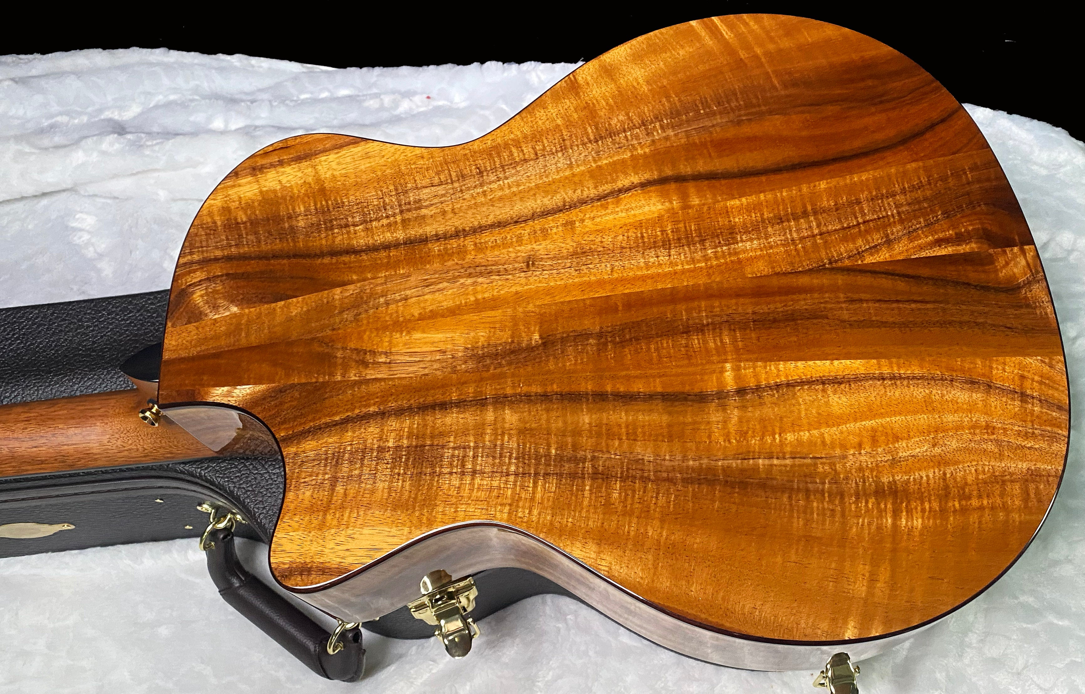 NEW! Taylor Custom 724ce Acoustic-Electric Guitar - Natural Gloss - AAAAA Hand Picked Koa - 4.7lbs - WOW! Authorized Dealer - G07514