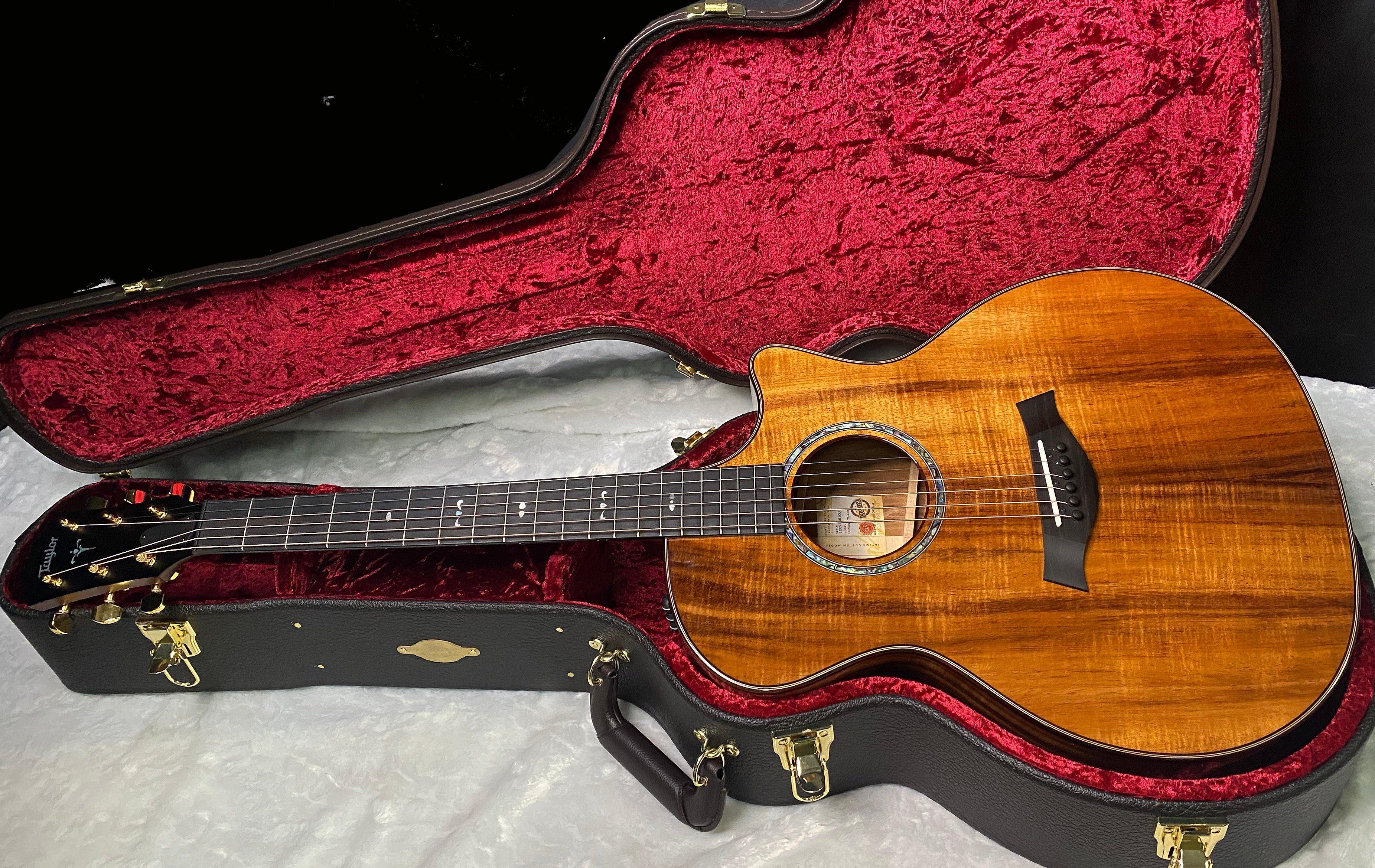 NEW! Taylor Custom 724ce Acoustic-Electric Guitar - Natural Gloss - AAAAA Hand Picked Koa - 4.7lbs - WOW! Authorized Dealer - G07514
