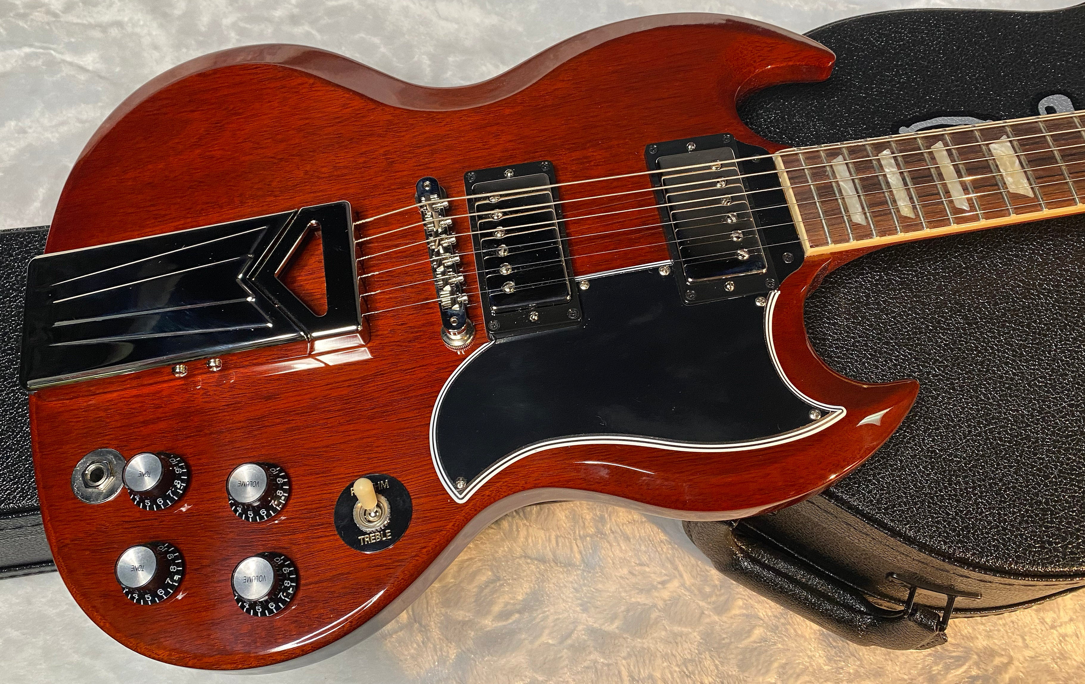 NEW ! Gibson Gibson USA: Jake Kiszka SG Standard Limited Edition - Faded Cherry - 7 lbs - Greta Van Fleet - Authorized Dealer - G06812