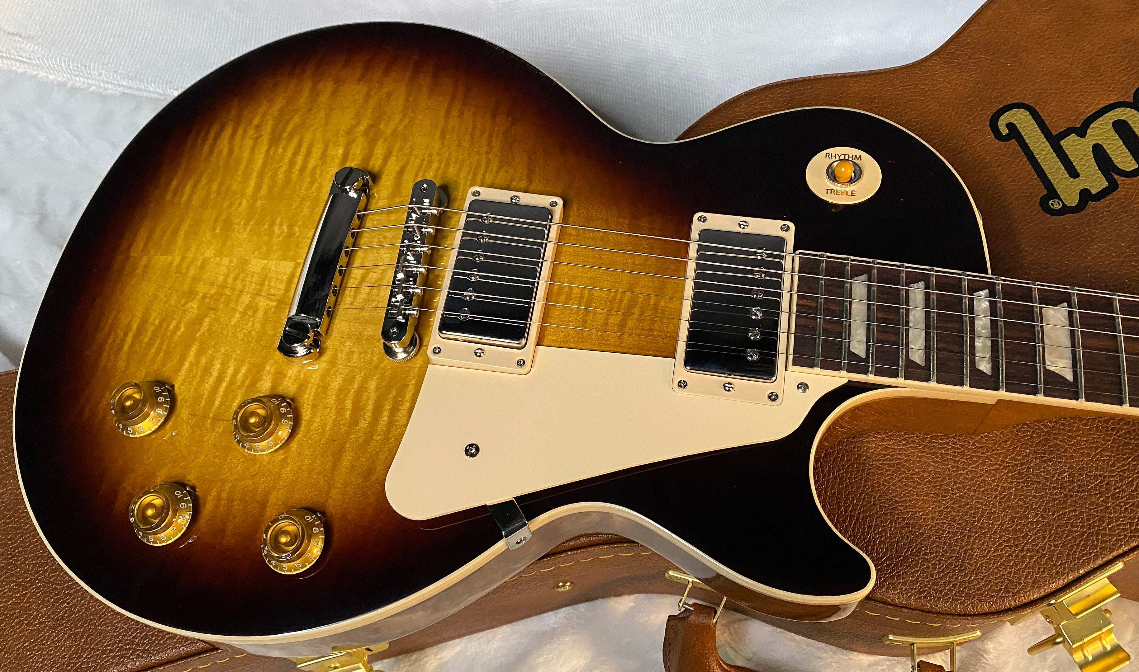 NEW! ! Gibson Les Paul 50's Standard - Tobacco Sunburst - Beautiful Flame Maple Top - Authorized Dealer - 9.1 lbs - G06085