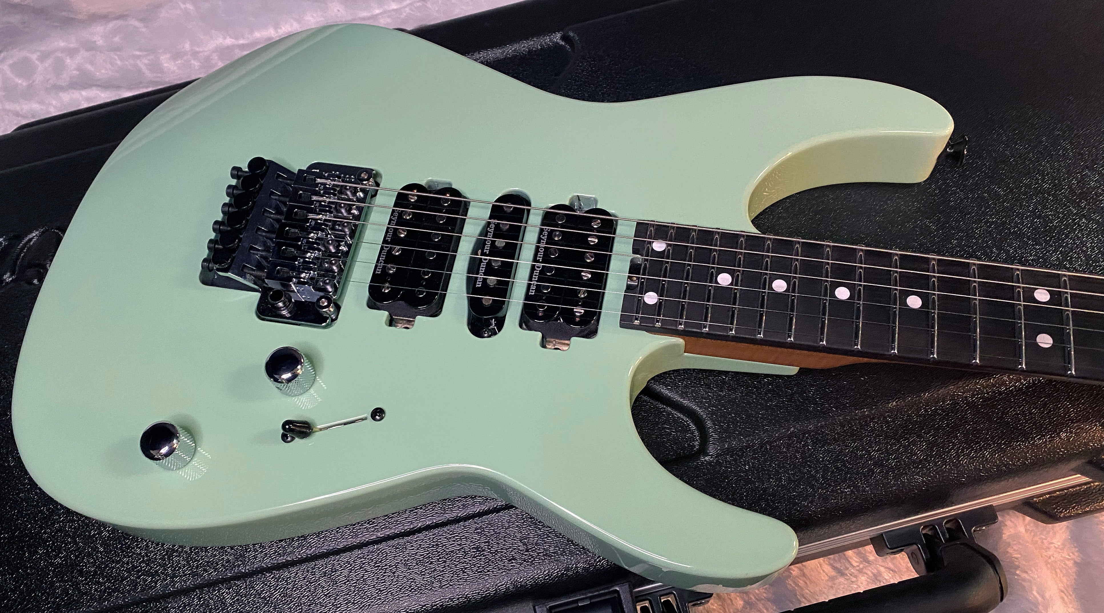 NEW ! Jackson Custom Shop Dinky HSH - Roasted Maple Neck & Ebony Fretboard - DK - Surf Green - Authorized Dealer - 8.1 lbs - G06853