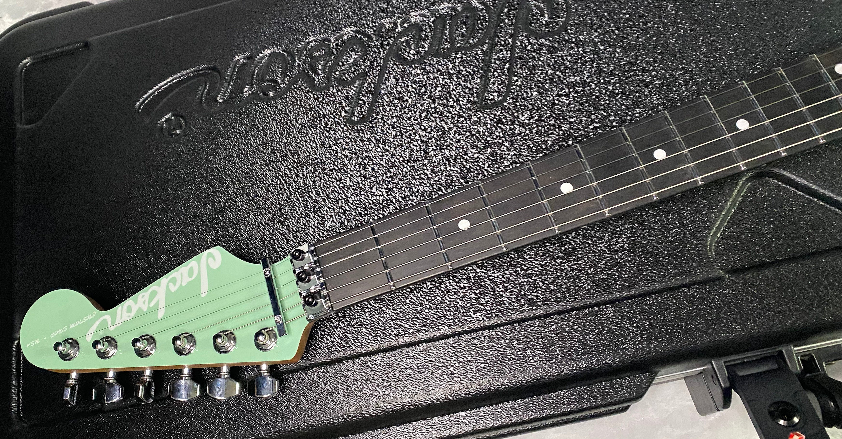 NEW ! Jackson Custom Shop Dinky HSH - Roasted Maple Neck & Ebony Fretboard - DK - Surf Green - Authorized Dealer - 8.1 lbs - G06853