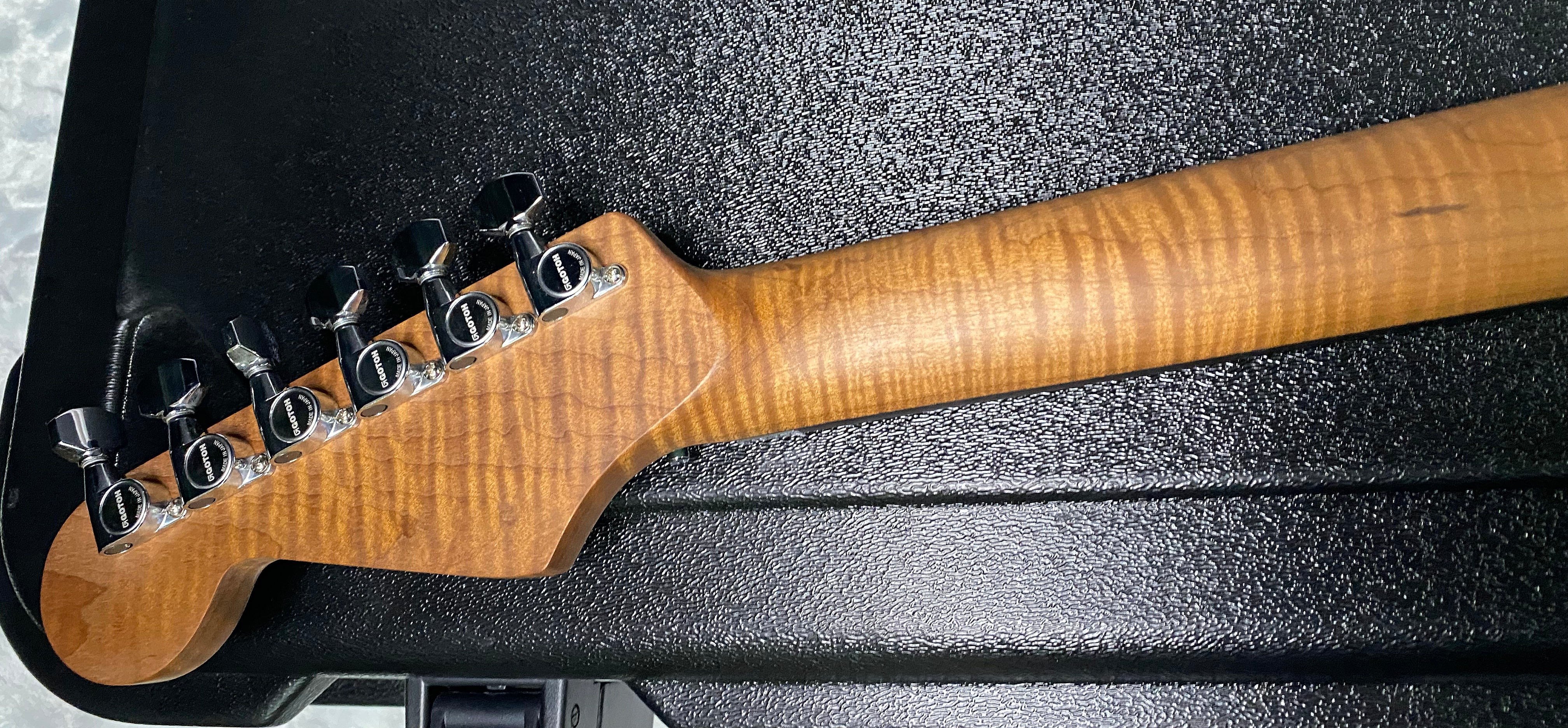 NEW ! Jackson Custom Shop Dinky HSH - Roasted Maple Neck & Ebony Fretboard - DK - Surf Green - Authorized Dealer - 8.1 lbs - G06853