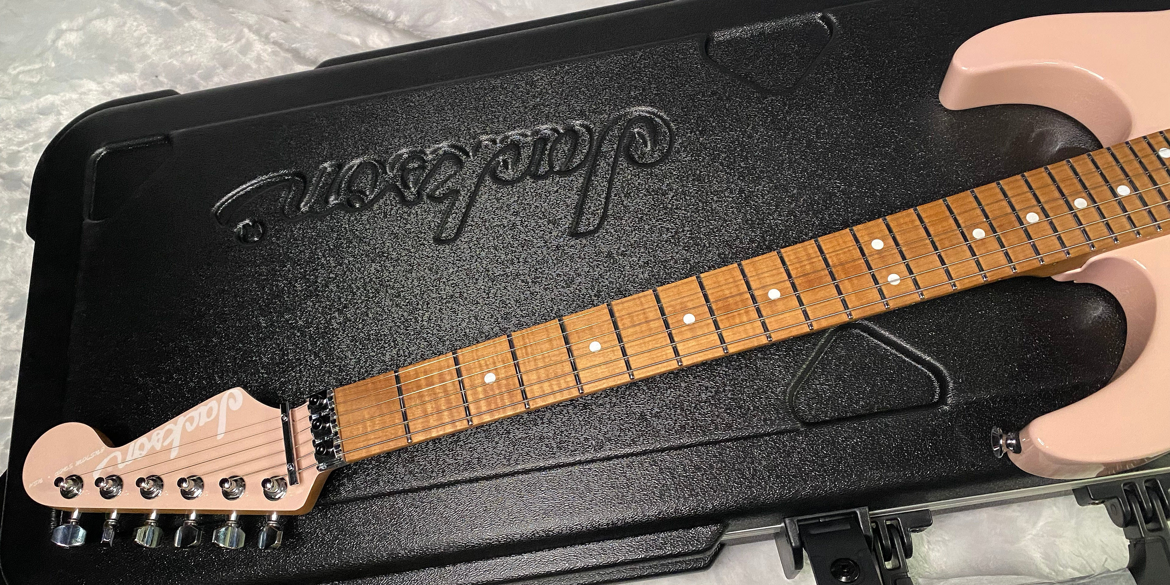 NEW ! Jackson Custom Shop Dinky HSH - Roasted Maple Neck & Fretboard - DK - Shell Pink - Authorized Dealer - 8.1 lbs - G06854