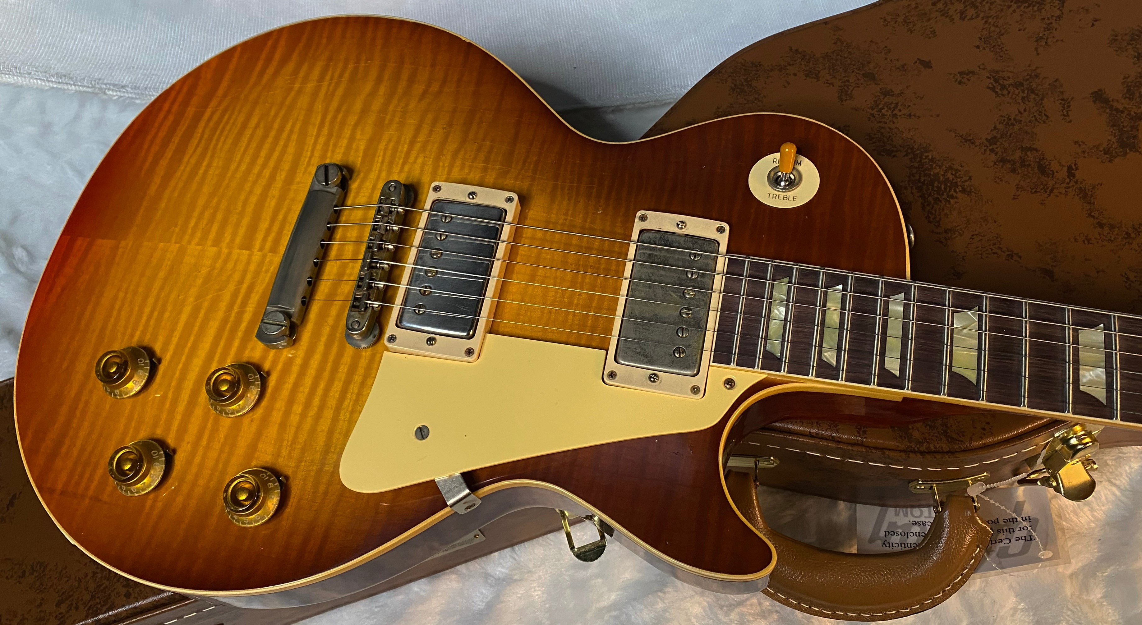NEW ! Gibson Custom Shop 1959 Les Paul - Royal Teaburst - Murphy Lab Light Aged - Authorized Dealer - Hand Picked Flame Top - VOS - 8.2 lbs - G06066