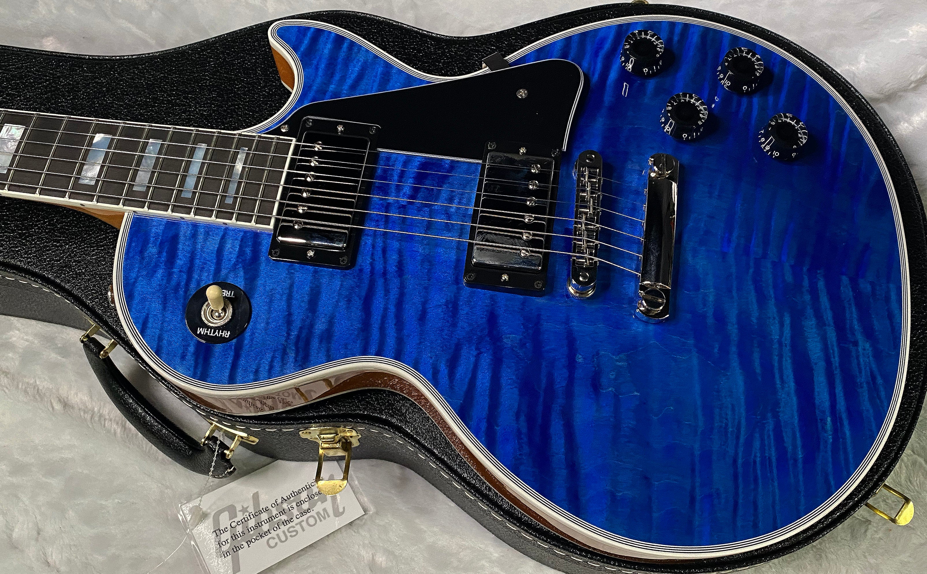 NEW! Gibson Dealer Select Custom Shop Les Paul Custom AAA Figured Flame Top - Transparent Blue / Natural Back - Authorized Dealer - WOW! 8.8 lbs - G06807