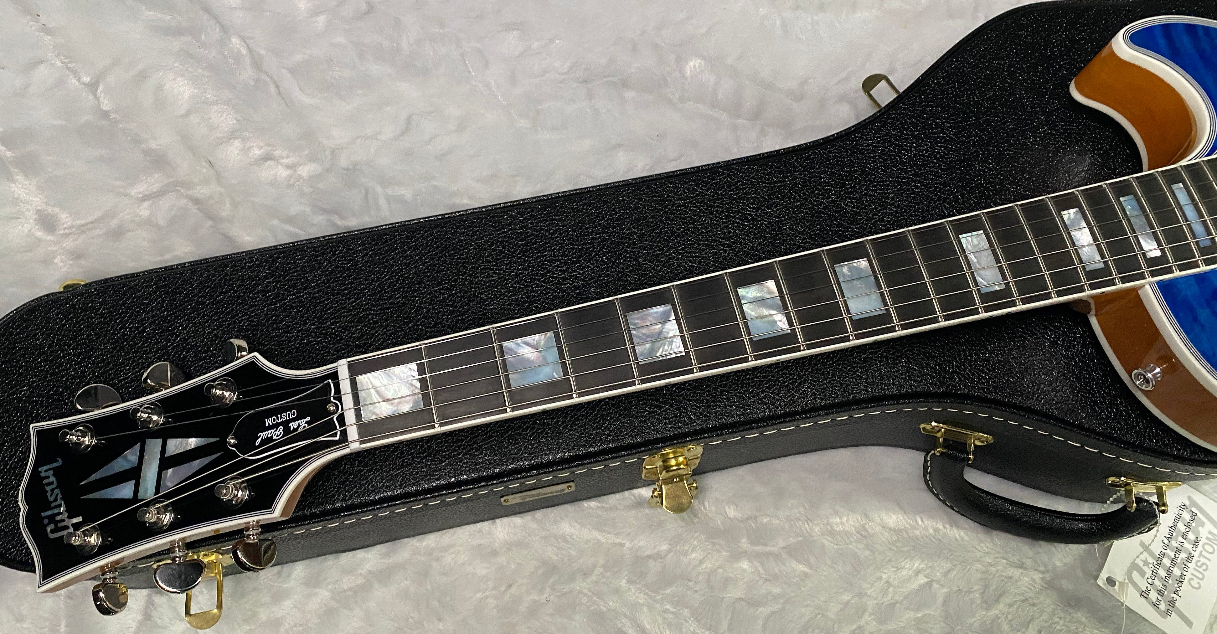 NEW! Gibson Dealer Select Custom Shop Les Paul Custom AAA Figured Flame Top - Transparent Blue / Natural Back - Authorized Dealer - WOW! 8.8 lbs - G06807
