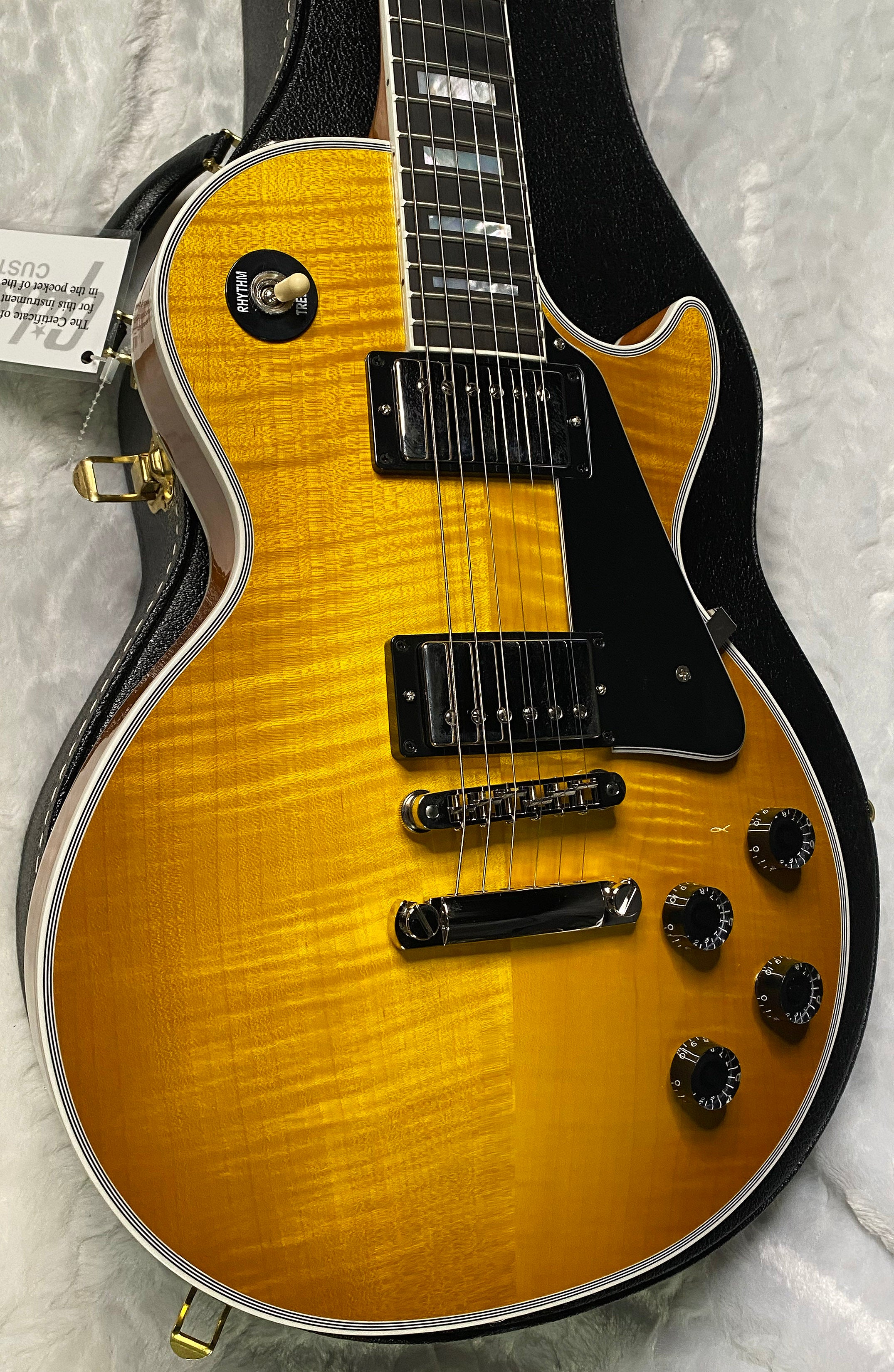 NEW! Gibson Dealer Select Custom Shop Les Paul Custom AAA Figured Flame Top - Lemon Burst / Natural Back - Authorized Dealer - 9lbs - G06814