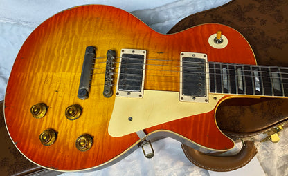 NEW! Gibson Custom 1960 Les Paul Standard Reissue Electric Guitar - Tangerine Burst, Murphy Lab Heavy Aged - Only 8.2lbs - Beautiful Flame Top - Authorized Dealer - G06061