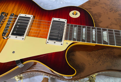 NEW ! Gibson Custom Shop 1959 Les Paul - Tri Burst Gloss Finish - Authorized Dealer - Hand Picked Curly Maple Flame Top - MONSTER TOP - 8.4 lbs - G06820