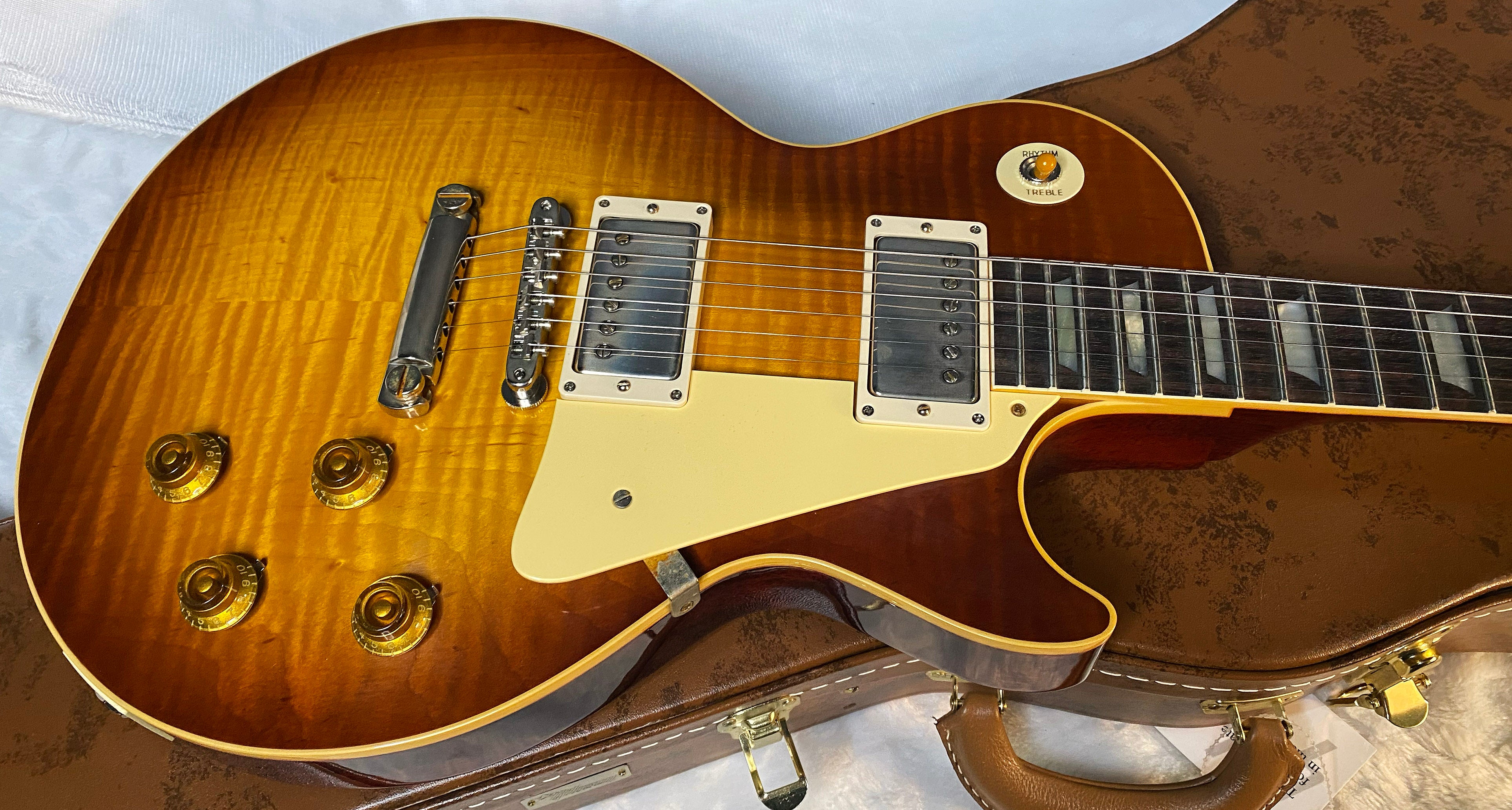 NEW ! Gibson Custom Shop 1959 Les Paul - Iced Tea - Authorized Dealer - Hand Picked KILLER Flame Top - MONSTER TOP VOS - 8.9 lbs - G06060