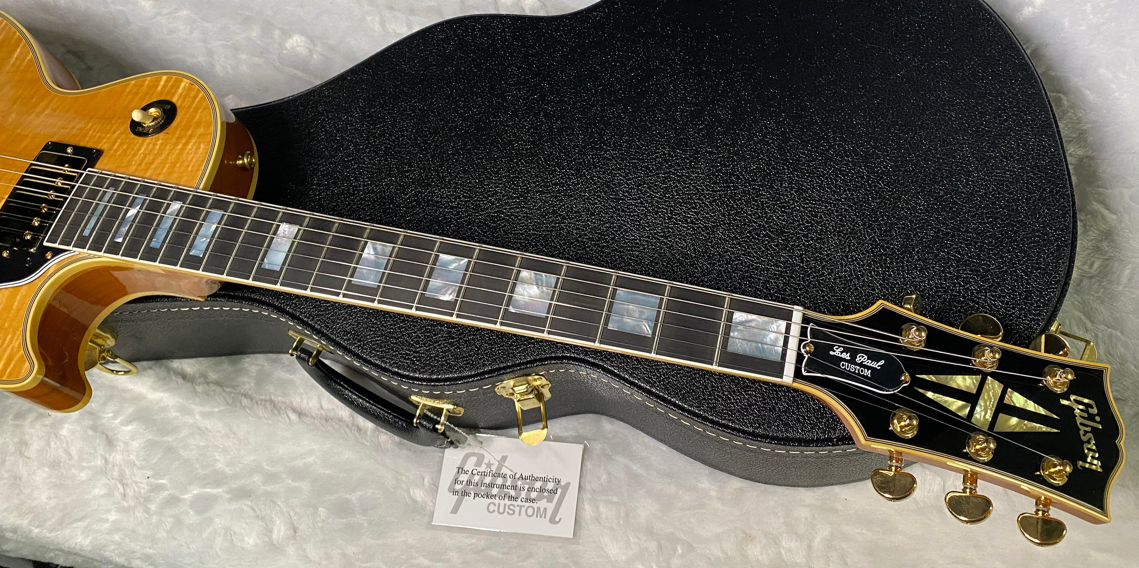 NEW! Gibson Dealer Select Custom Shop Les Paul Custom - Wild AAA Figured Flame Top - Antique Natural - Authorized Dealer - 8.7 lbs - G06799