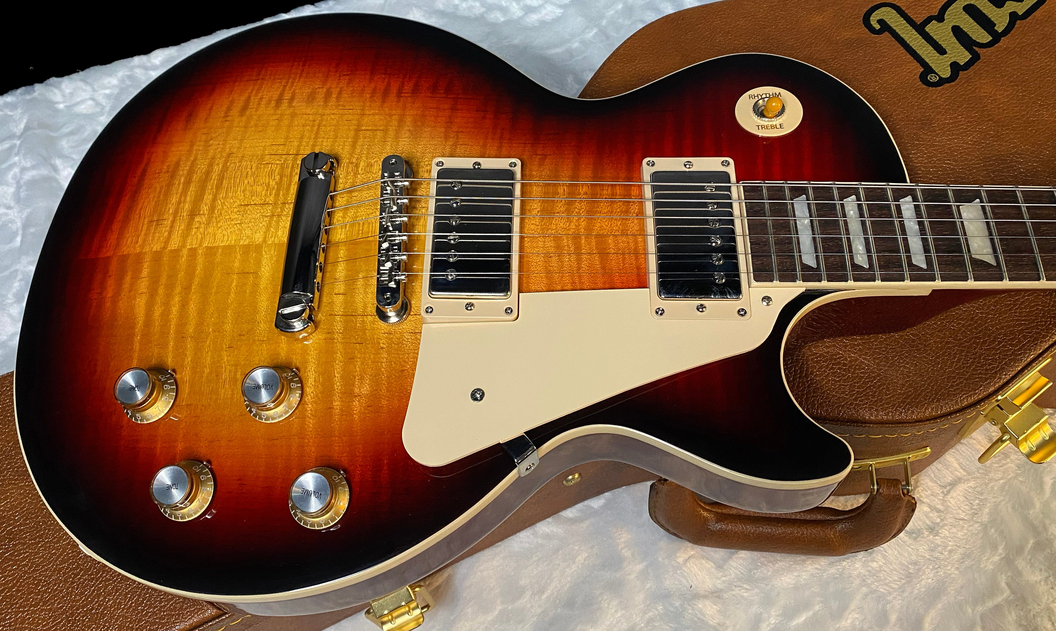 NEW! Gibson Les Paul 60&#39;s Standard - TriBurst - Limited Edition - Authorized Dealer - AAA Flame Maple Top - 9.35 lbs - G06136