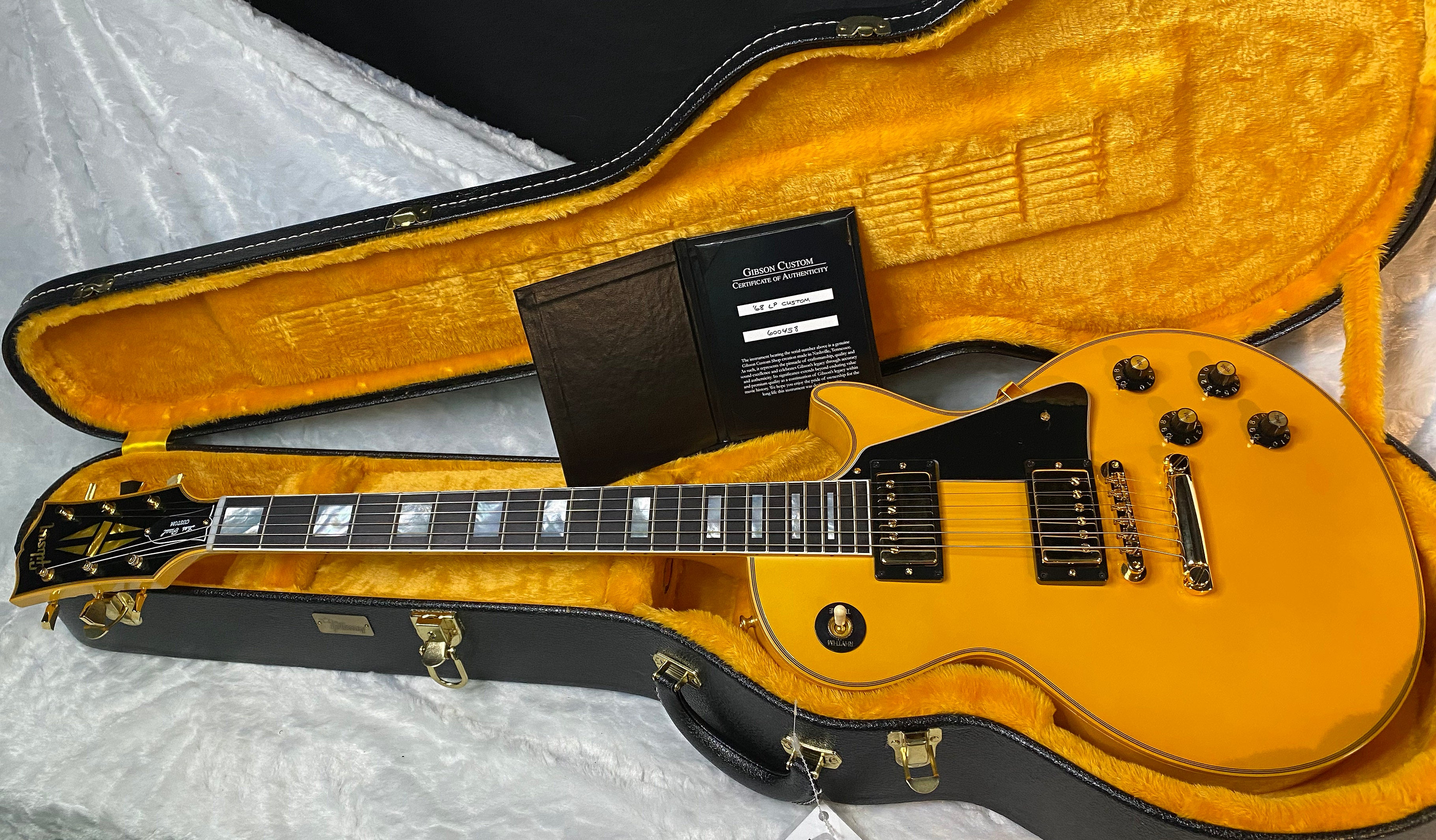 NEW! Gibson Custom Shop '68 Les Paul Custom Reissue Dealer Select One of a Kind - VOS - Heavy Antique White Finish - Authorized Dealer - G06819