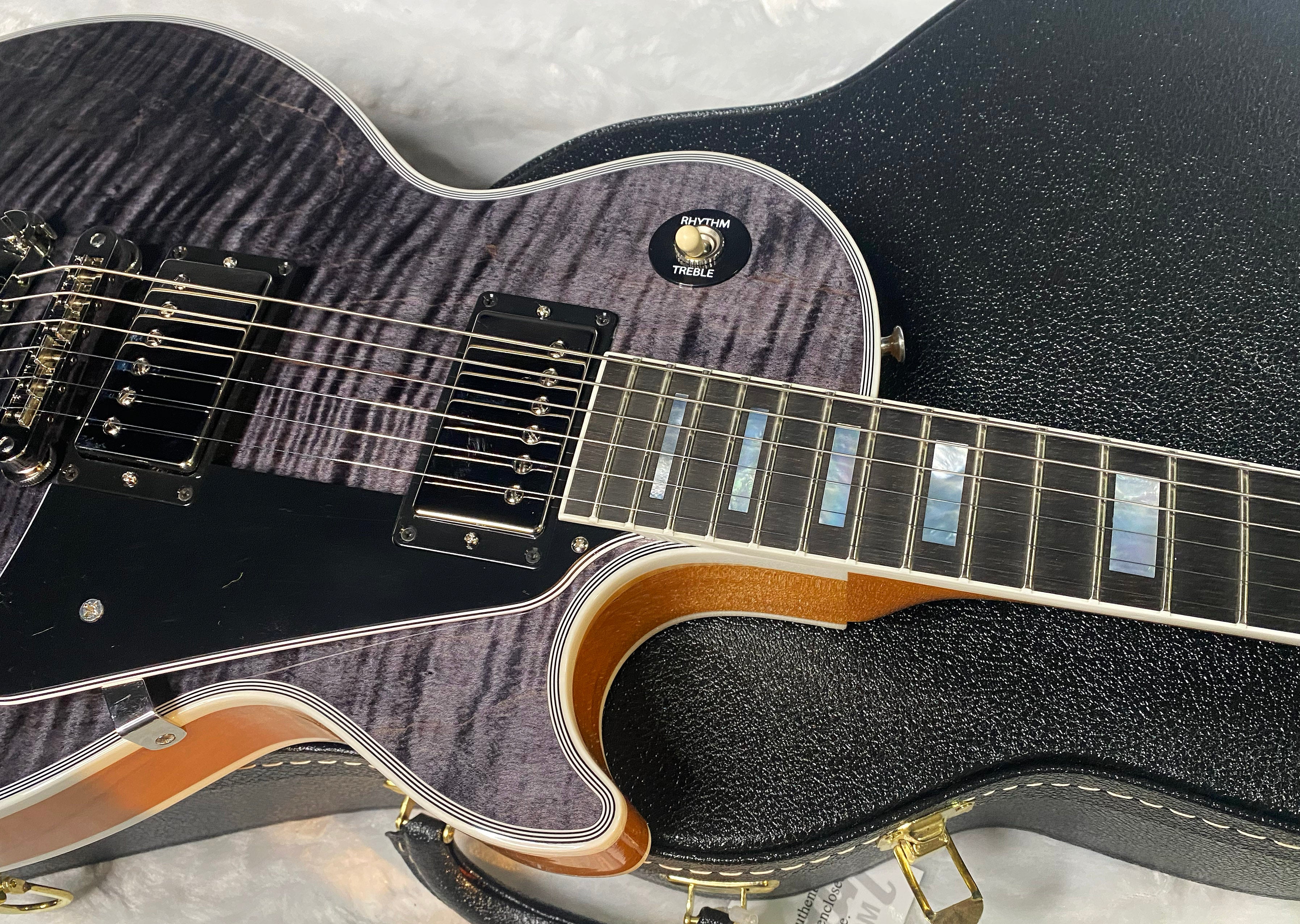 NEW! Gibson Dealer Select Custom Shop Les Paul Custom AAA Figured Flame Top - Transparent Black / Natural Back - Authorized Dealer - 8.8 lbs - G06805