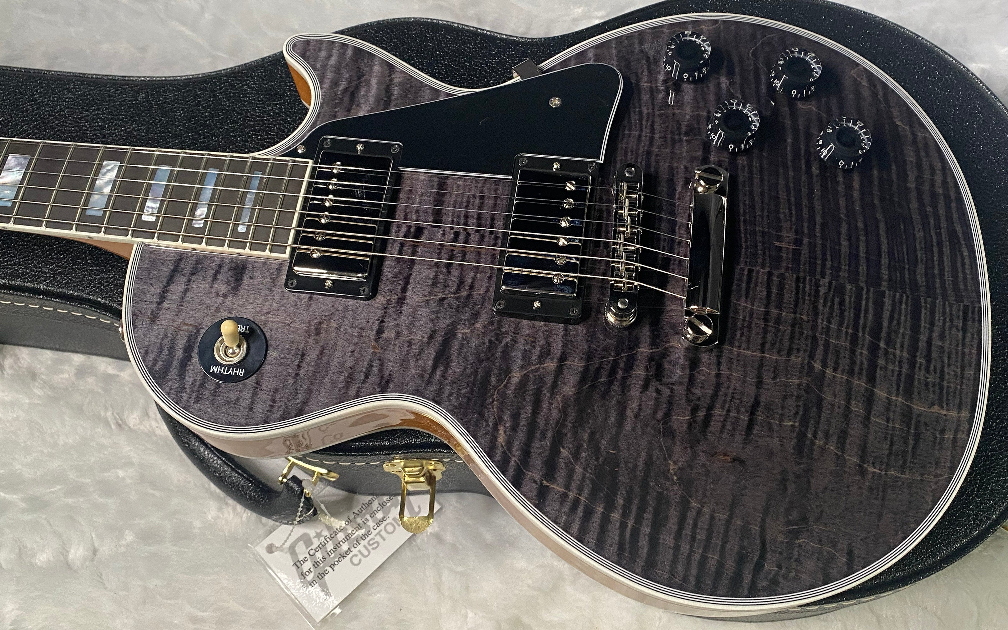 NEW! Gibson Dealer Select Custom Shop Les Paul Custom AAA Figured Flame Top - Transparent Black / Natural Back - Authorized Dealer - 8.8 lbs - G06805